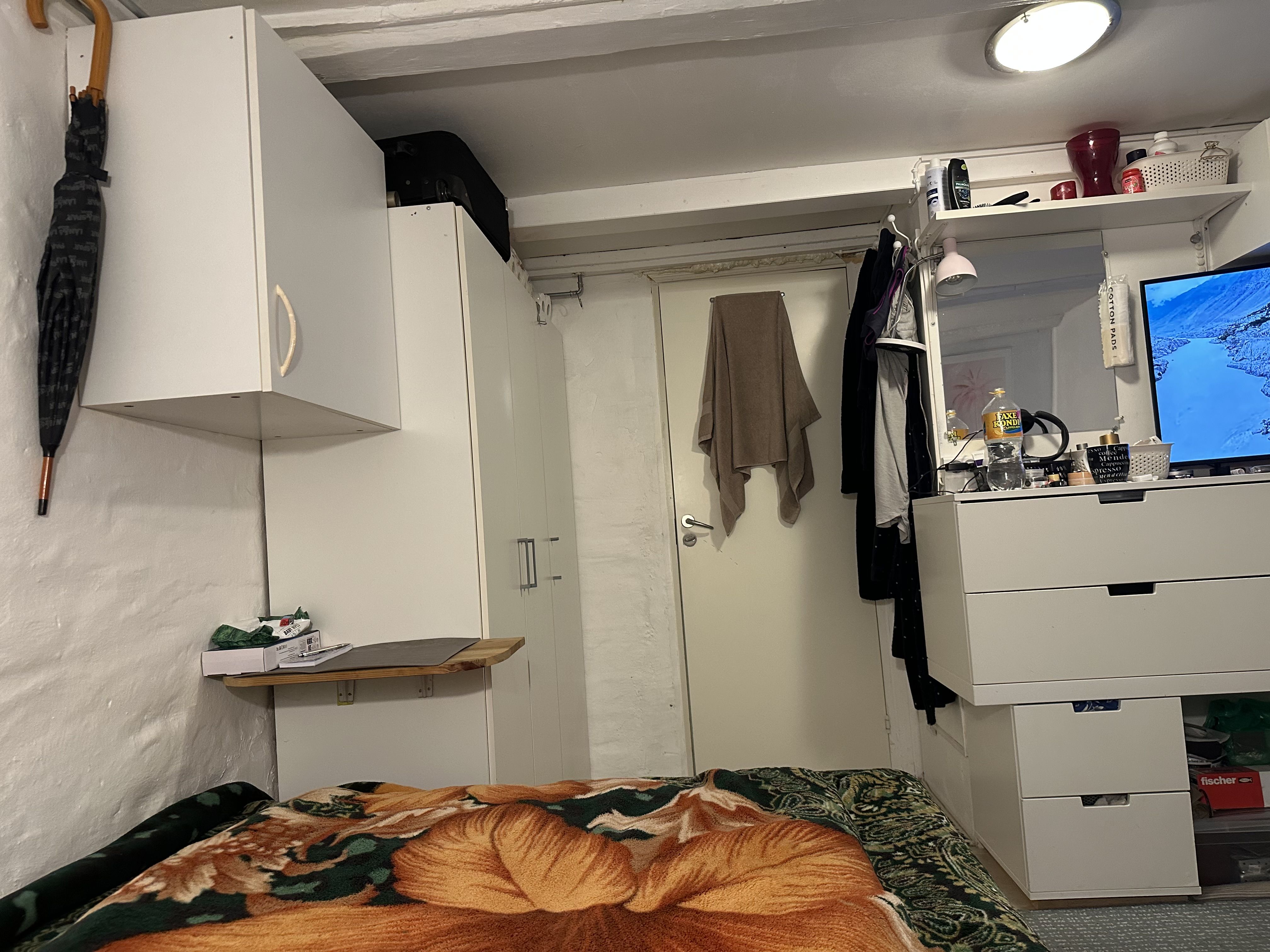 Værelse i charlottenlund