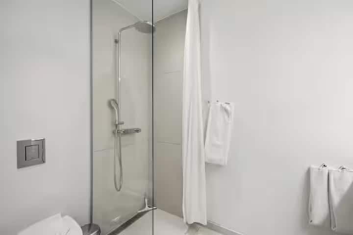 Luxurious Fully Furnished Apartment In Bryggen