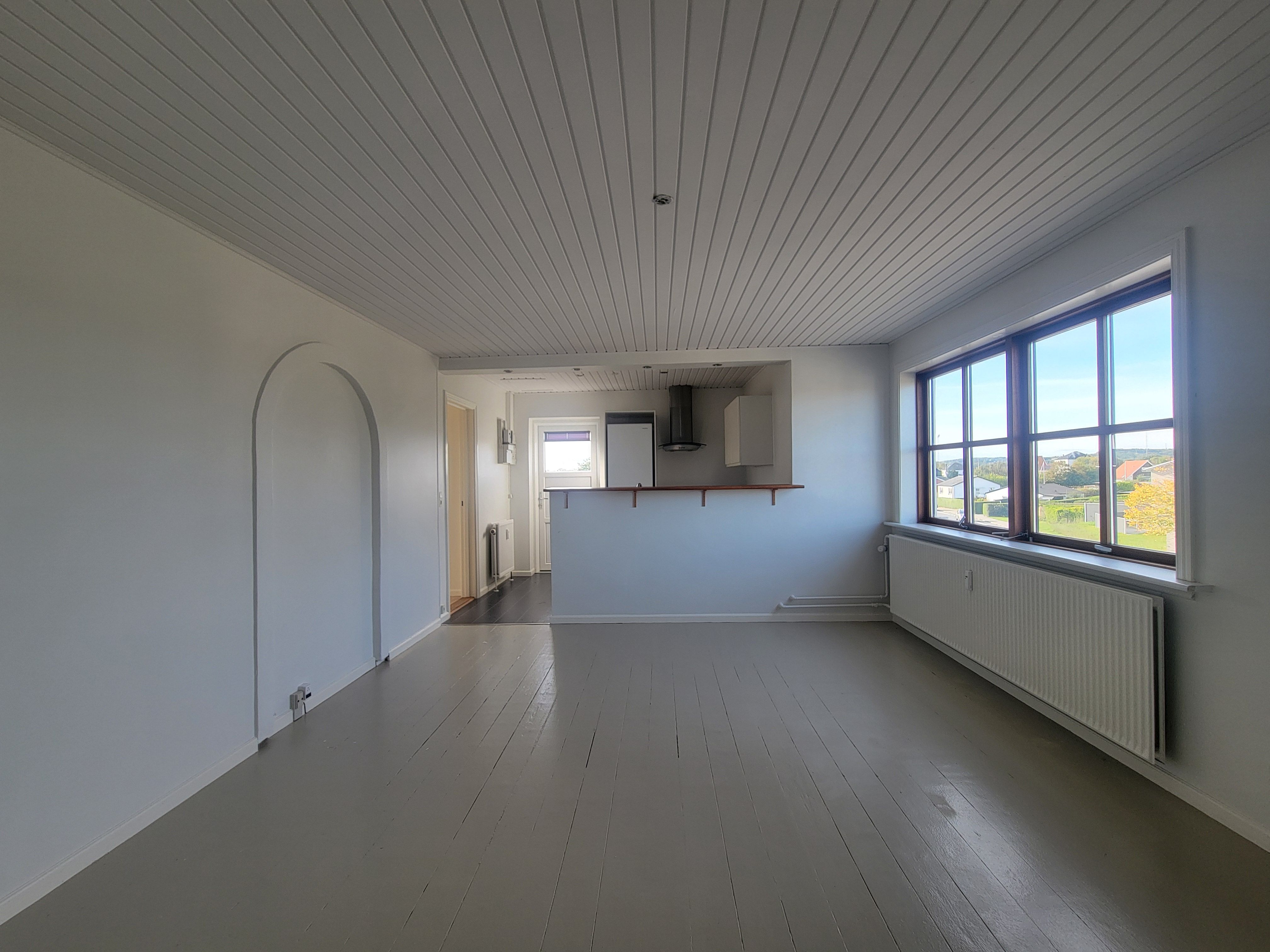 LEDIG 3-VÆRELSES LEJLIGHED I FREDERIKSHAVN – 75 M²