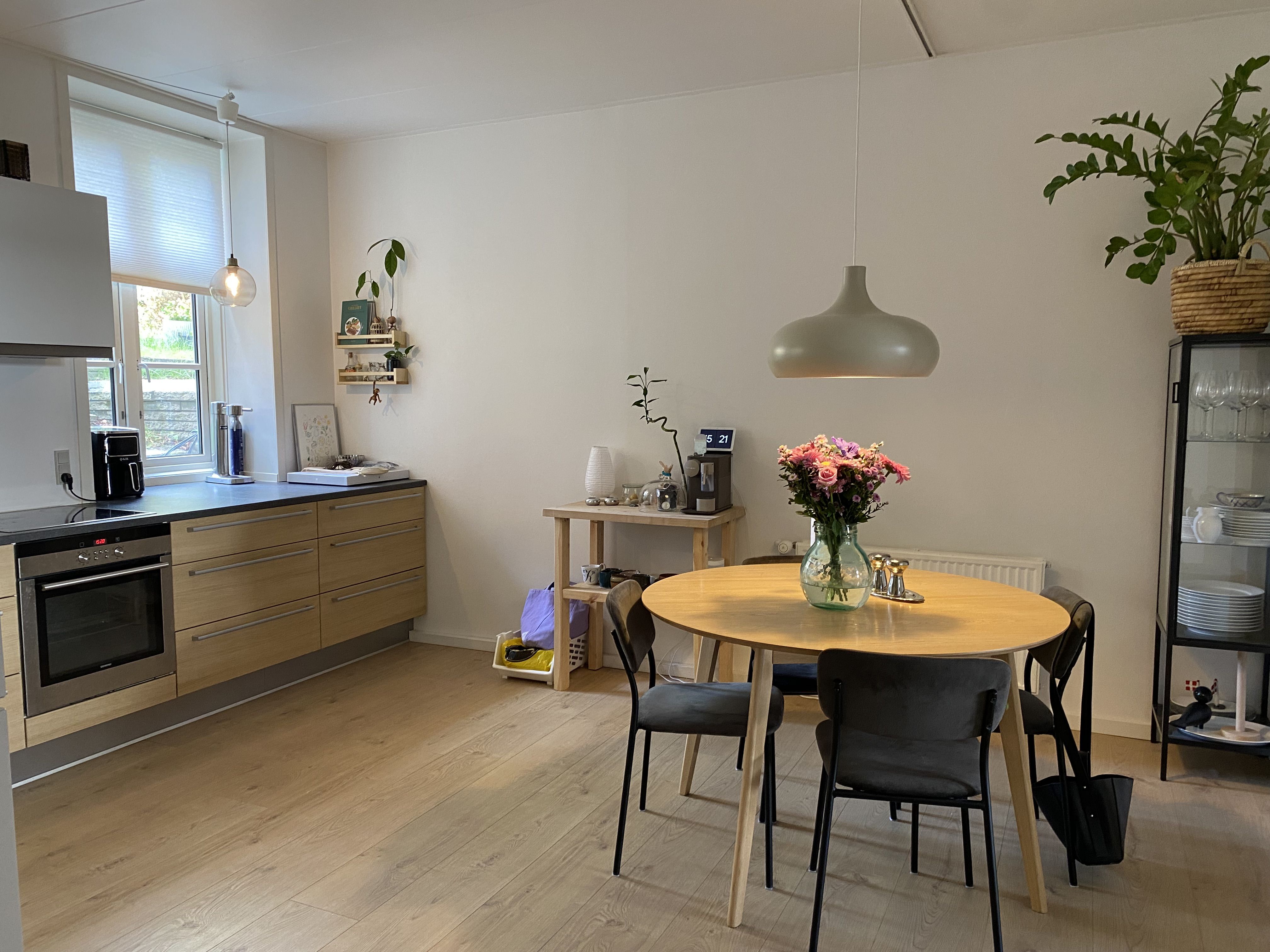 Skøn lejlighed i Hjørrings absolutte centrum.