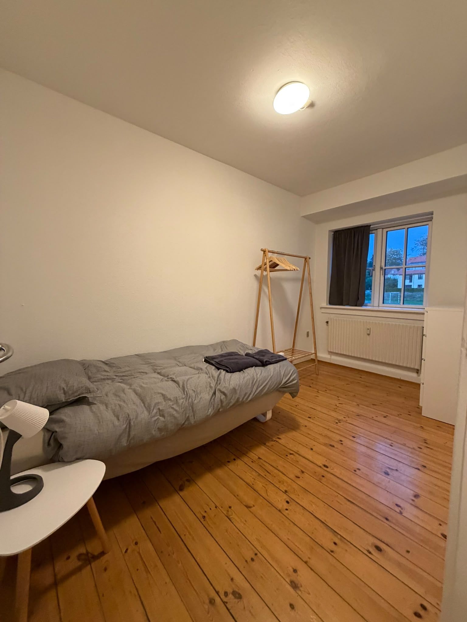 furnished apartment / Møbleret lejlighed 