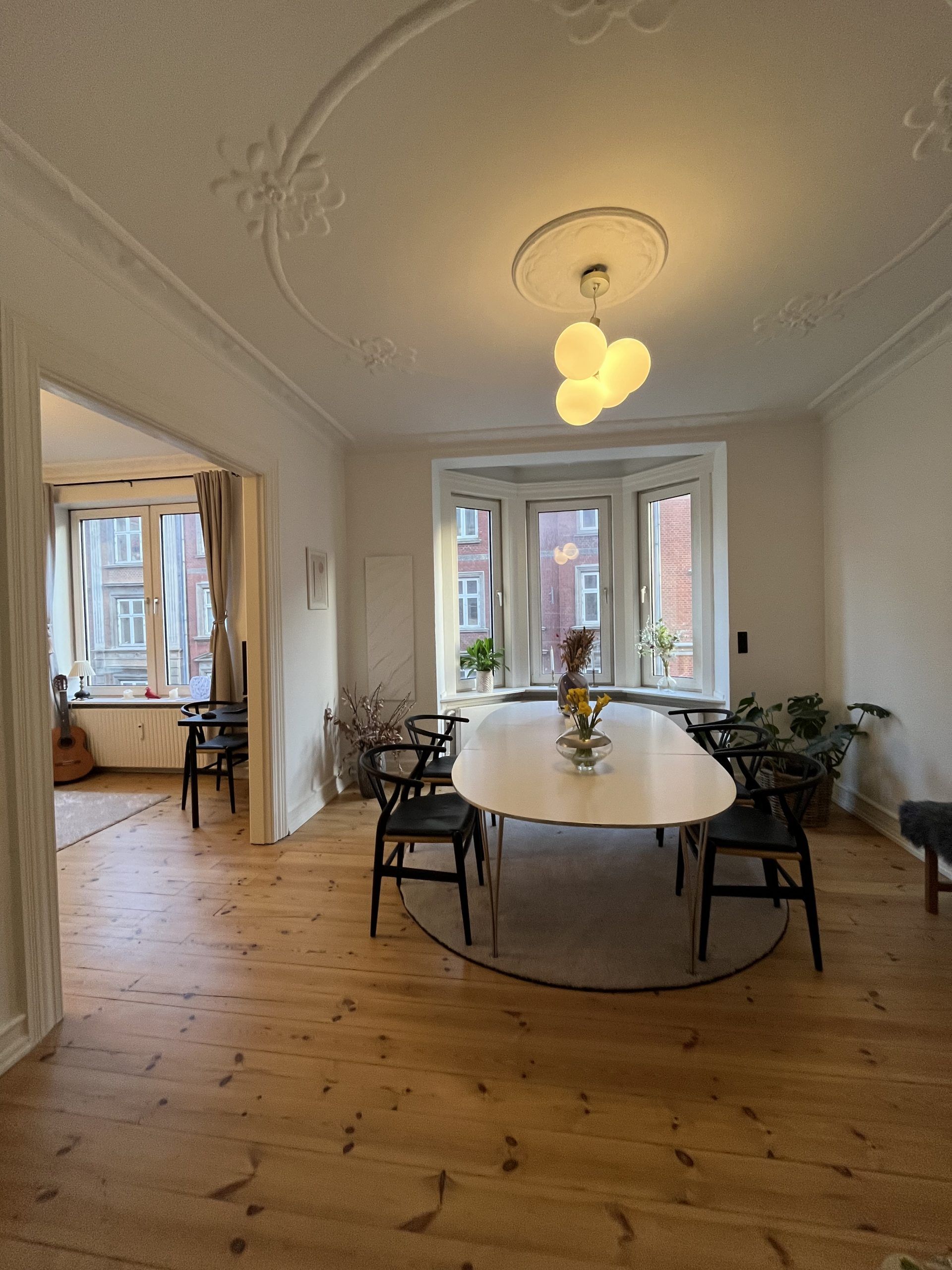 Stor og skøn 3-værelses lejlighed beliggende på Danmarksgade