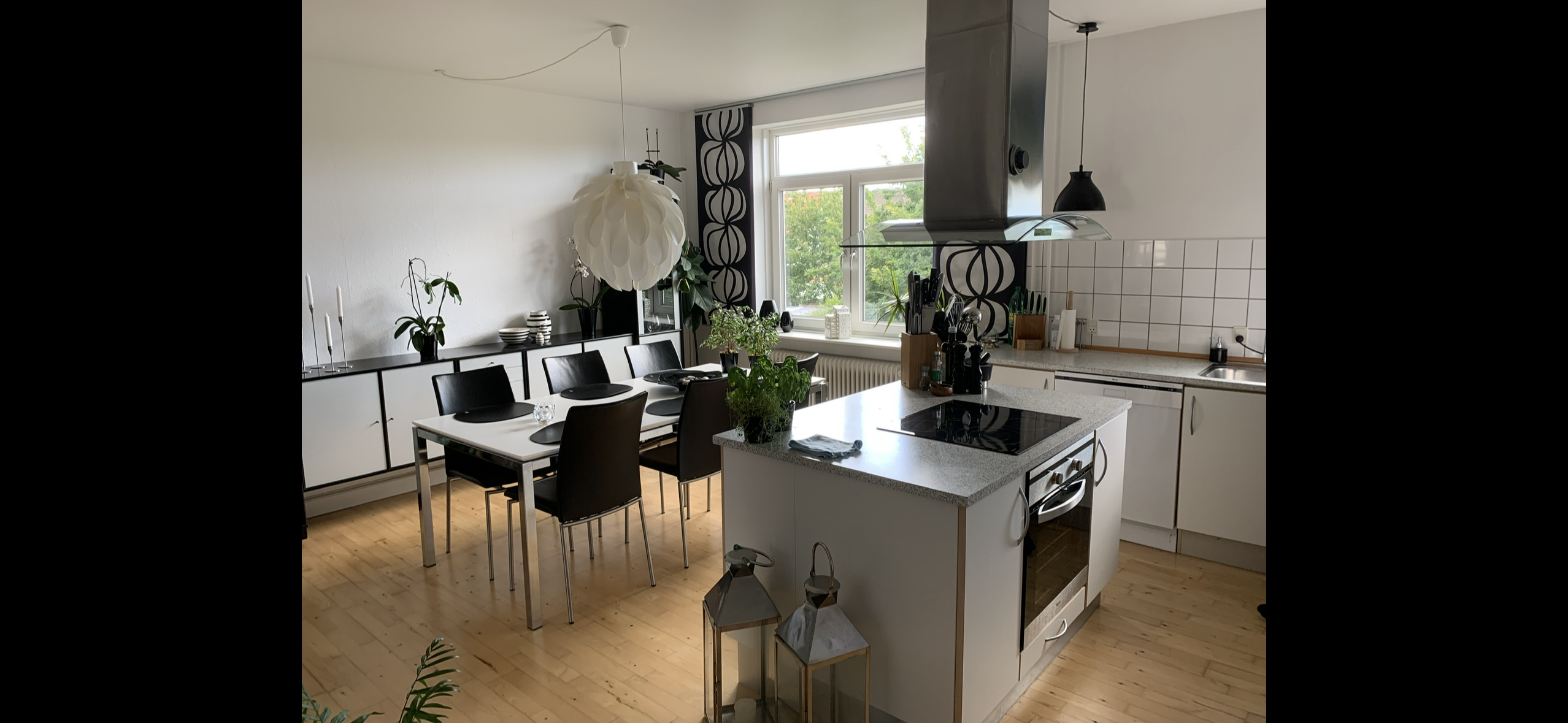 Dejlig lys 4v med udsigt