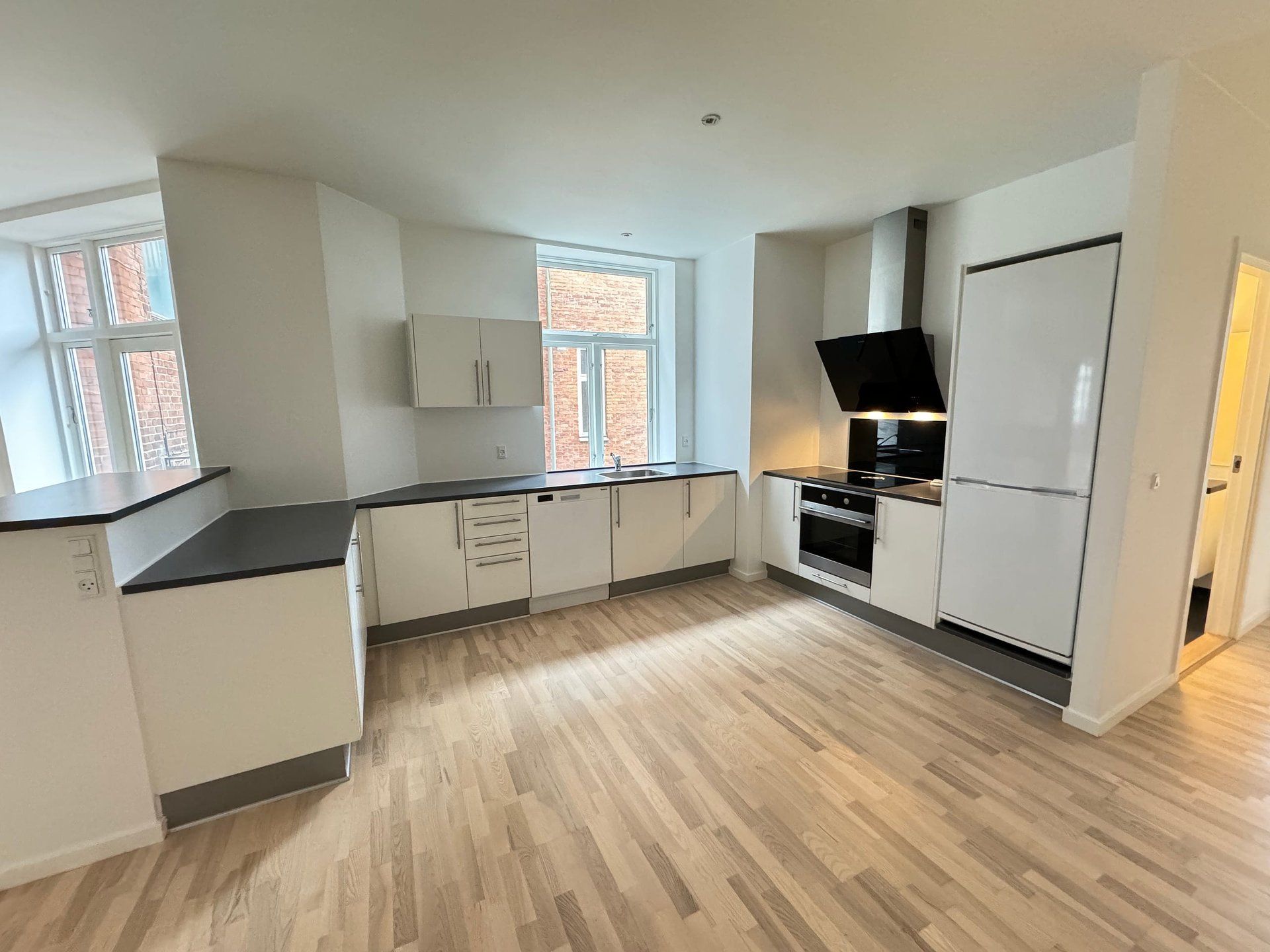 Stor og lys 4-værelses lejlighed på 135 m² midt i Viborg