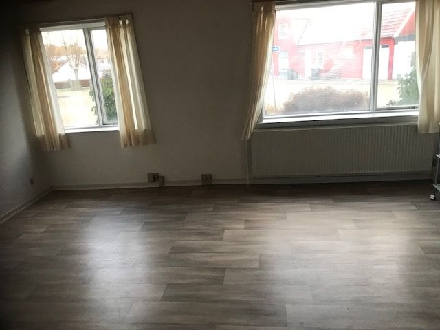 Lille lejlighed i Ejstrupholm udlejes.