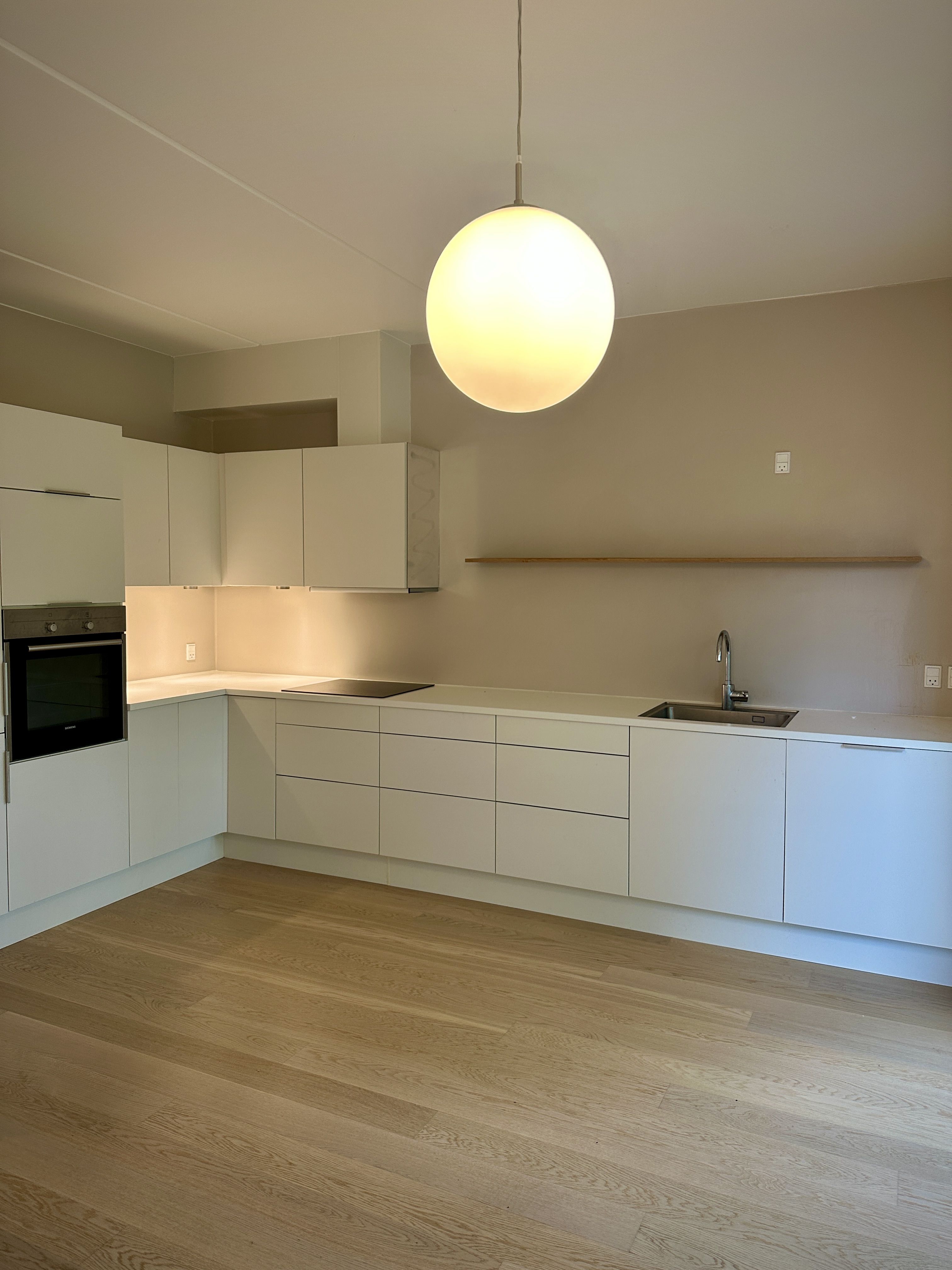 3-værelses lejlighed på 96 m² til leje i København V.