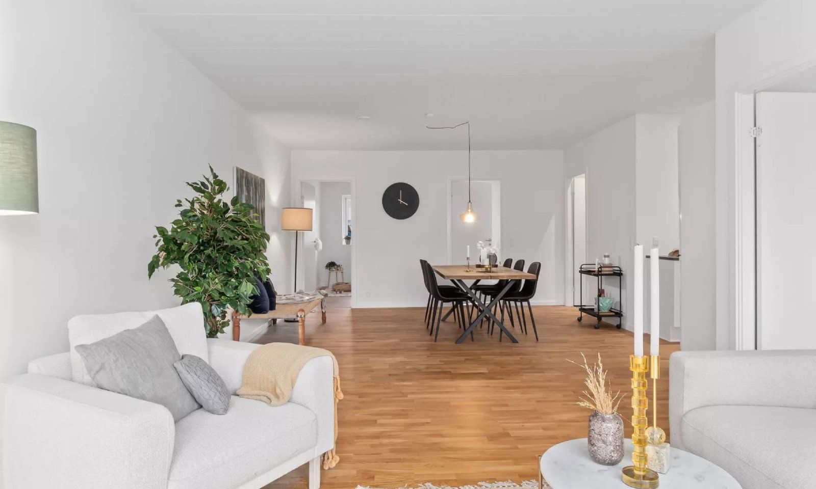 Skøn 2 plans rækkehus i Helsingør