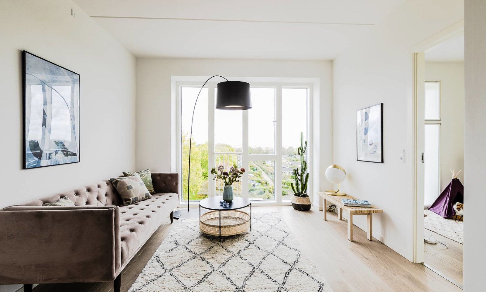 STRANDHAVERNE – med stranden i baghaven