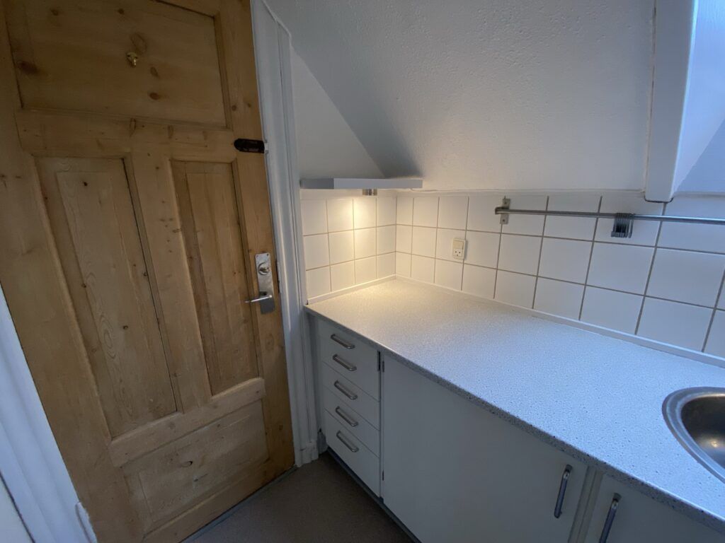 Hyggelig 2 værelses på kvisten