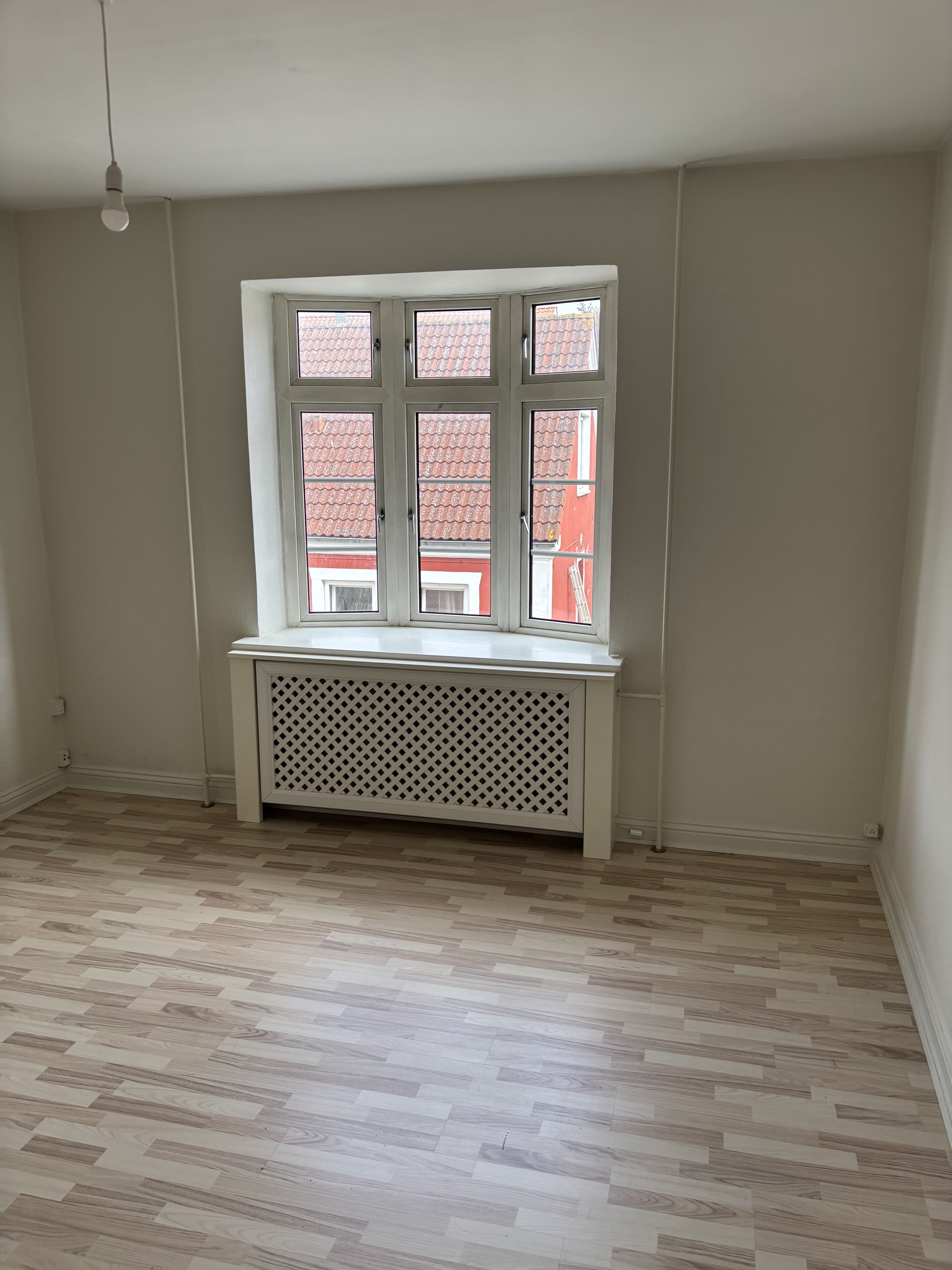 3 vær. lejlighed på 85 m2