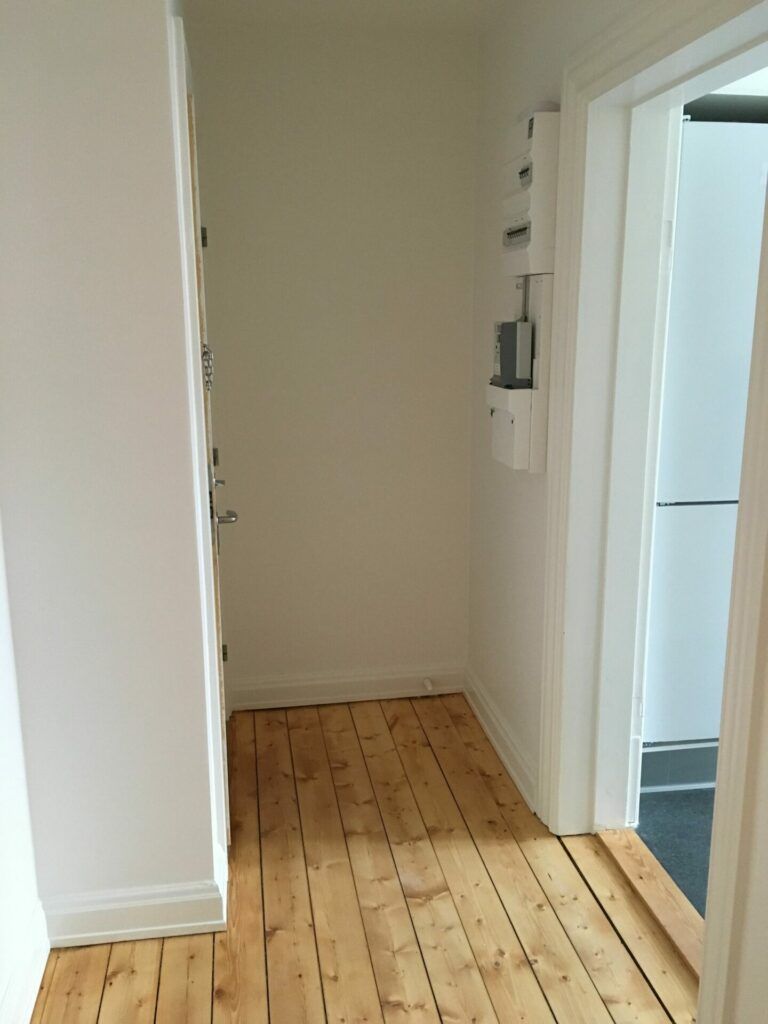 Renoveret centralt beliggende lejlighed i Aalborgs Vestby.