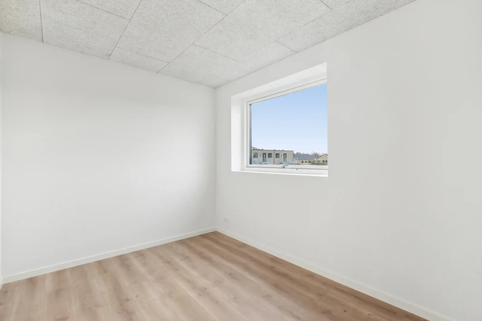 Nybygget moderne 2-plans rækkehus - Perfekt beliggenhed