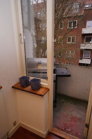 Stor, delevenlig lejlighed, 2 altaner, Århus C, 