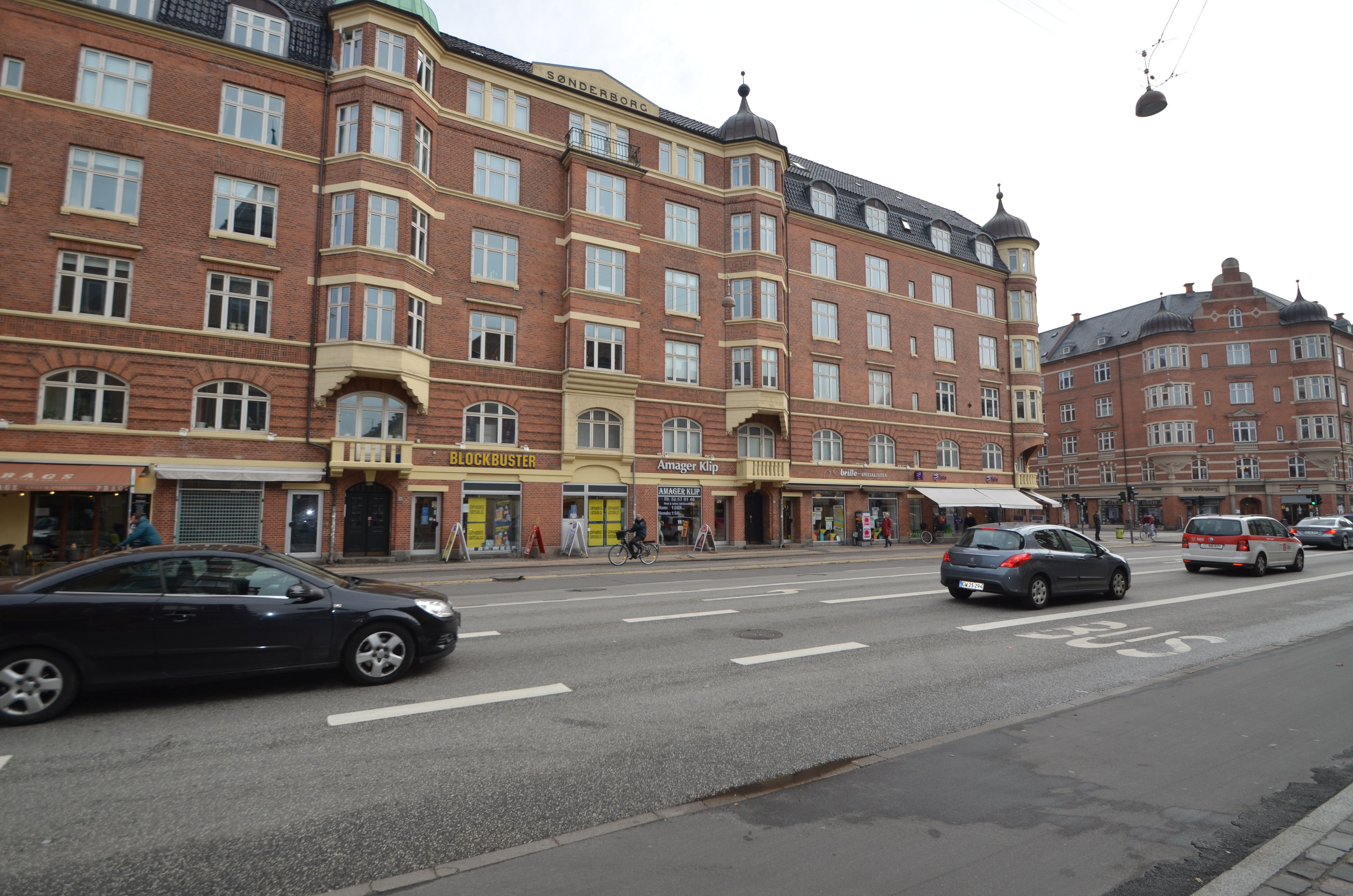 Flot nyistandsat 4½ vær på 145 kvm i 2300 Kbh S.