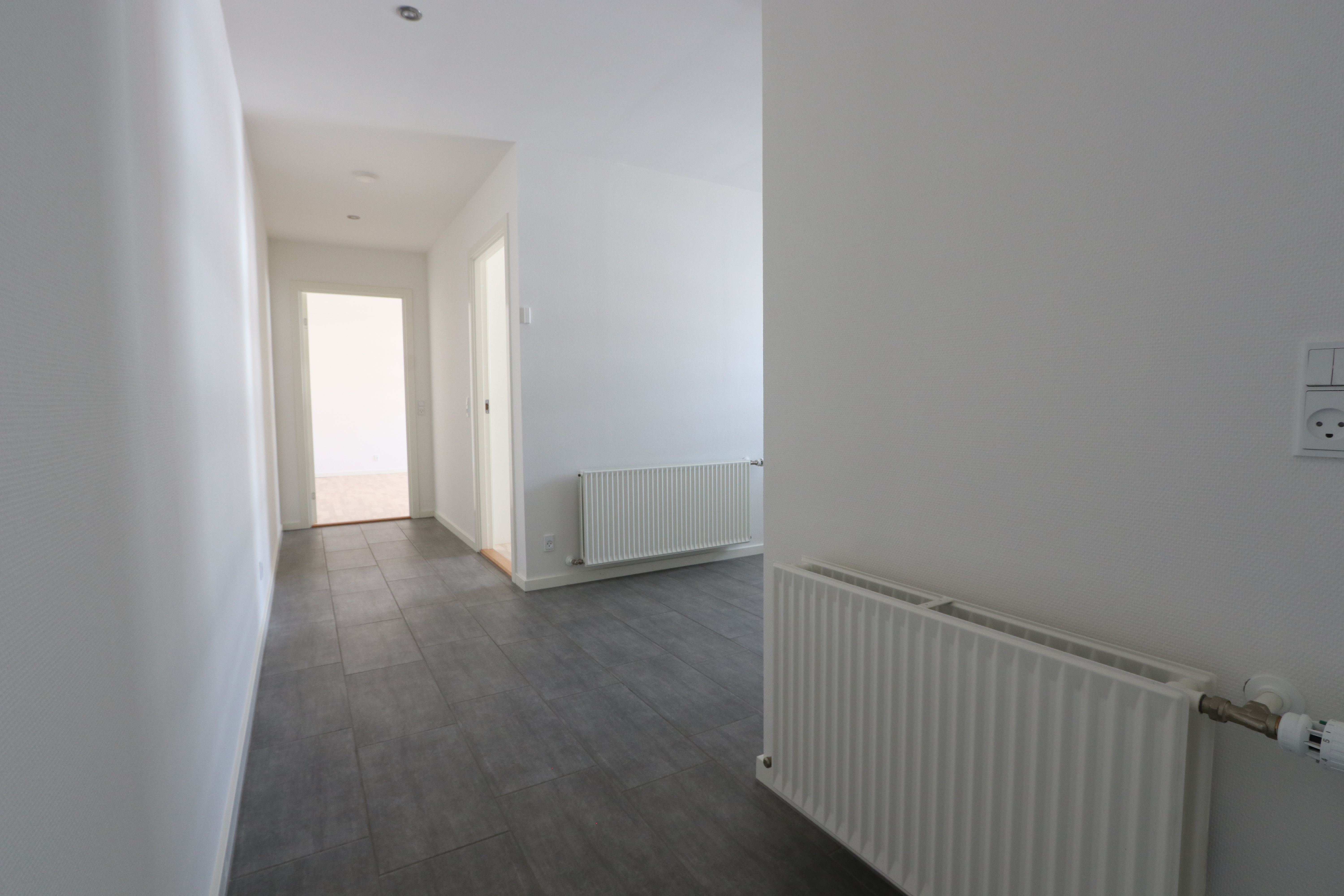 **Ingen forudbetalt leje** Skøn lejlighed - centralt i Horsens 
