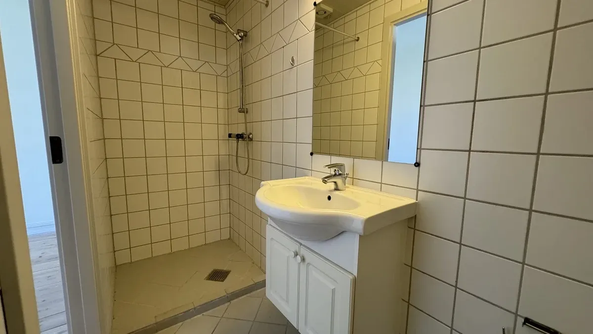 2 værelses lejlighed på Danmarksgade i Randers C udlejes