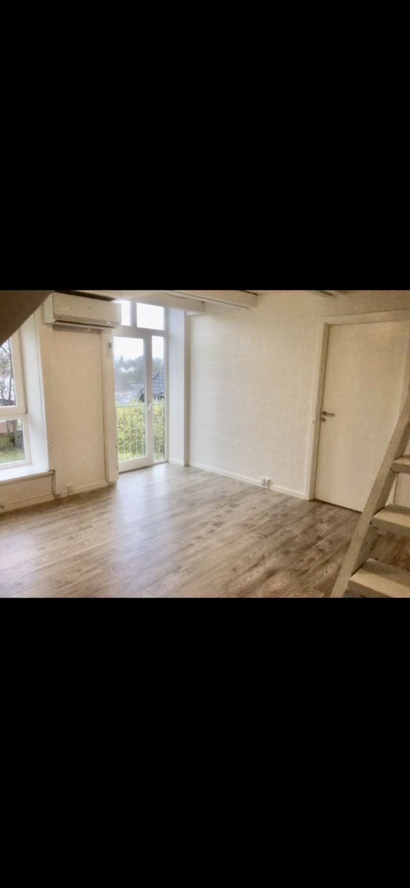 Lejlighed med carport