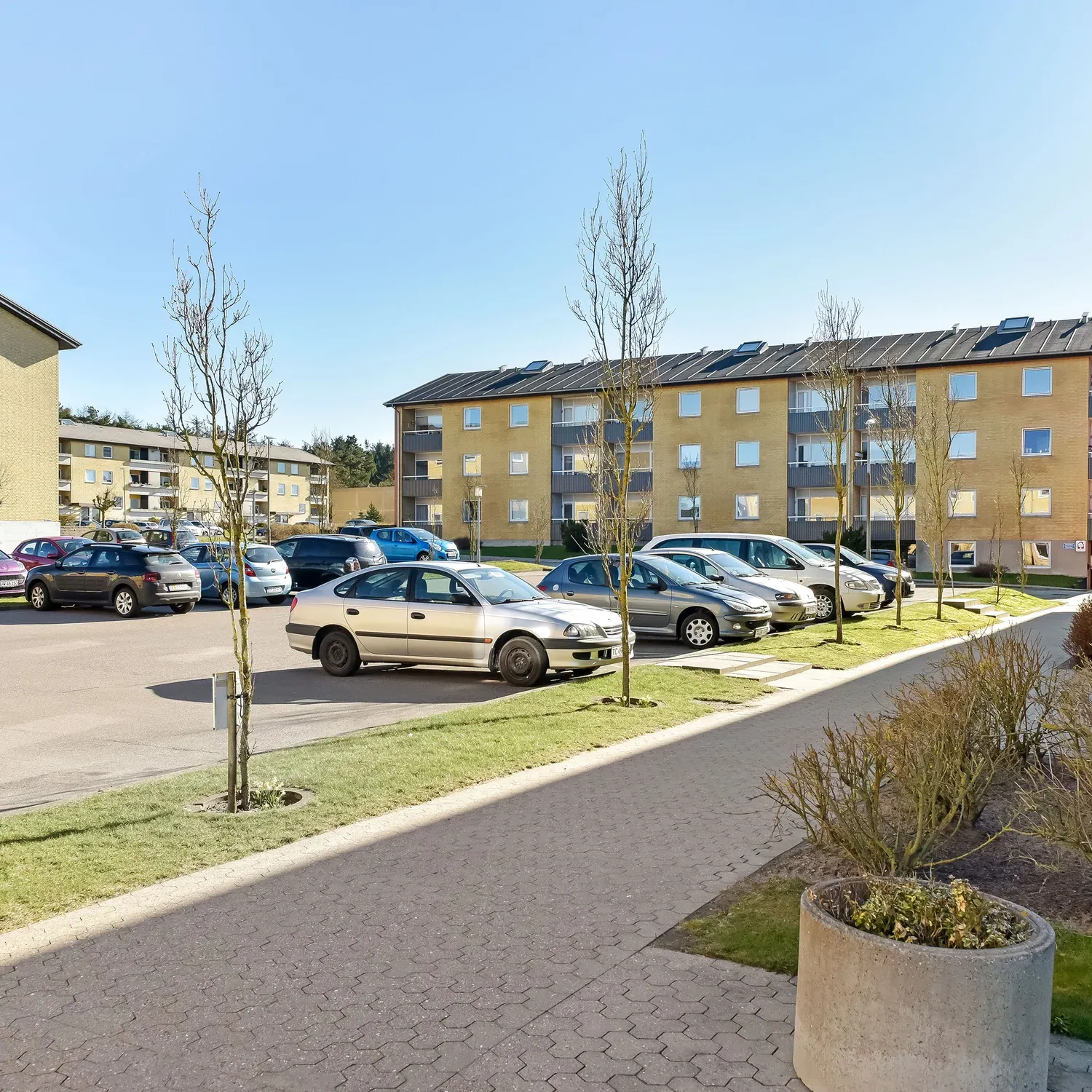 Denne afdeling har opskrivning til venteliste via BoiNord. Det betyder, at du skal stå på venteliste i BoiNord, hvis du ønsker at bo i en af Lejerbos afdelinger i Aalborg eller omegn.