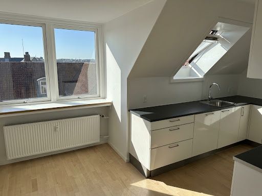 flot 6 værelses Lejlighed