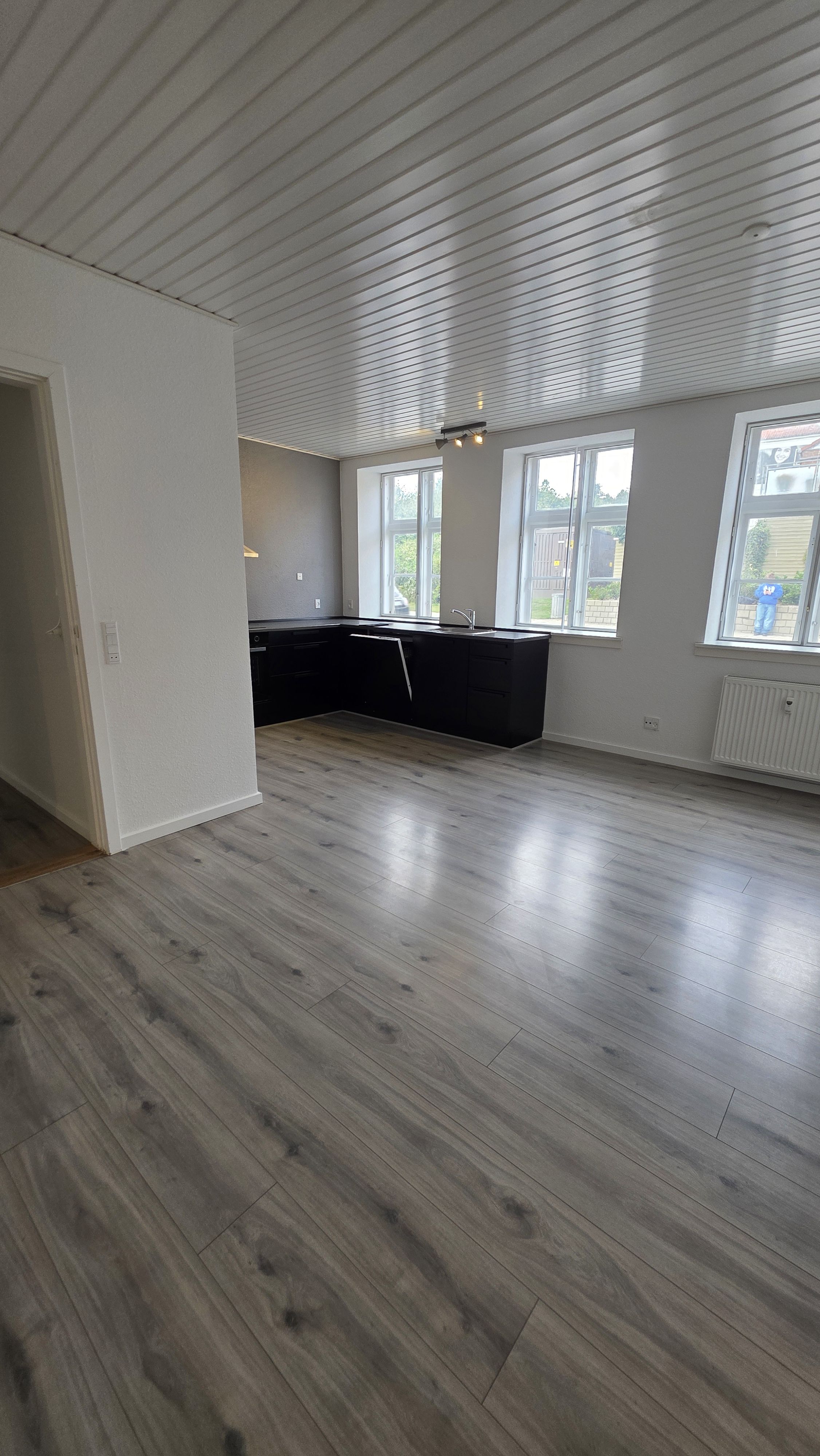 Central familievenlig lejlighed udlejes