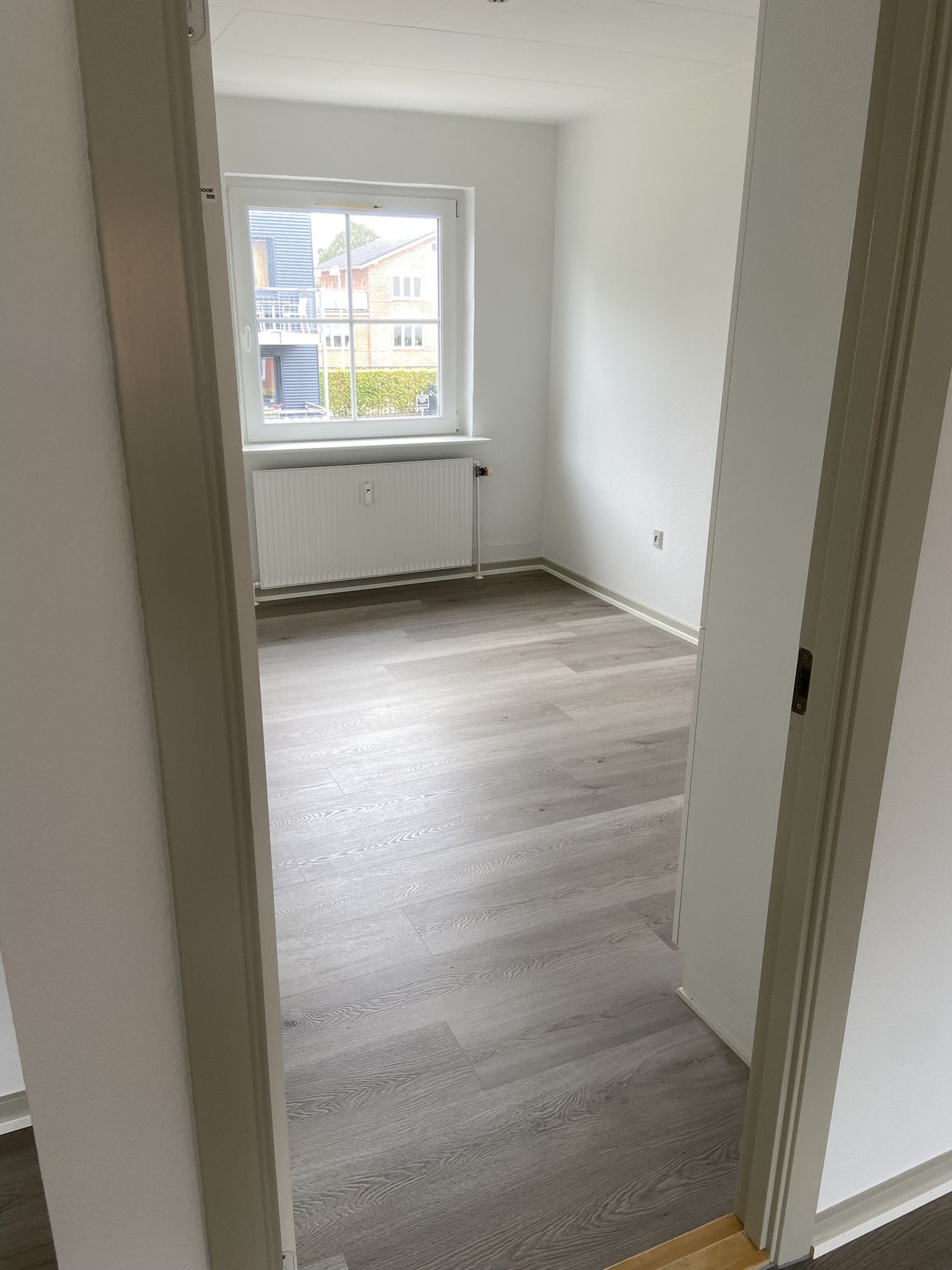 Nyrenoveret lys 3 vær. Lejlighed 1. Sal