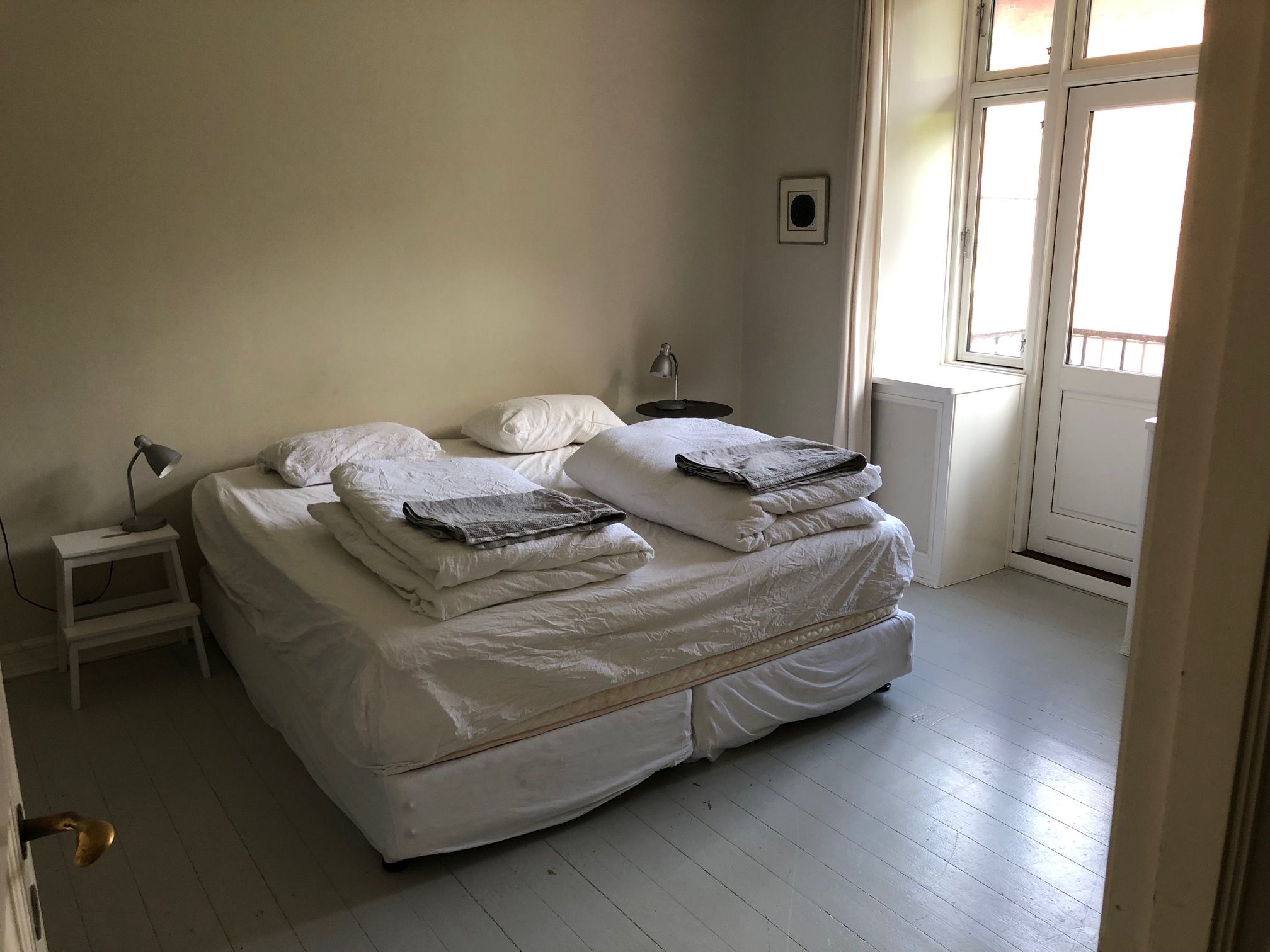 Lovely bright 4 room apartment in the heart of Hellerup