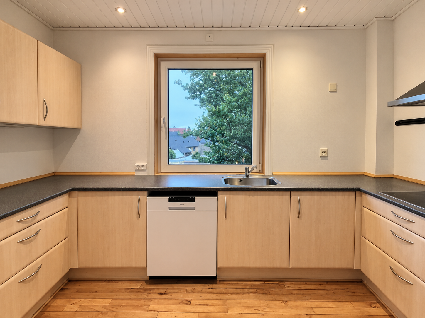 STOR 3-VÆRELSES LEJLIGHED MED TAGTERRASSE I FREDERIKSHAVN – 109 M² 
