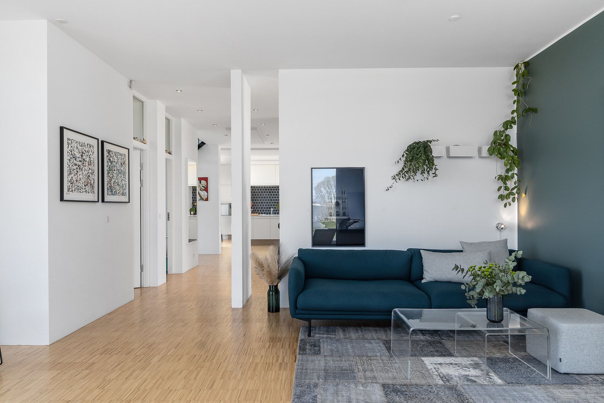 Flot arkitekttegnet villa, tæt på Aarhus