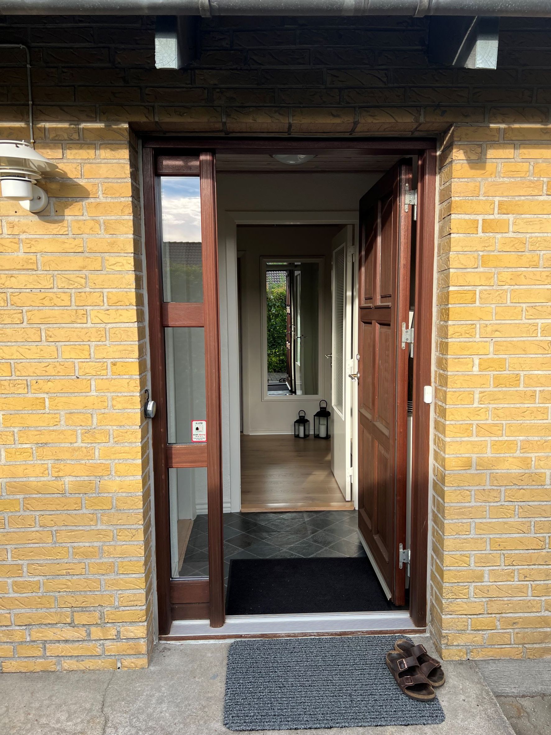 Pænt istandsat hus med egen sydvendt og solrig have. 