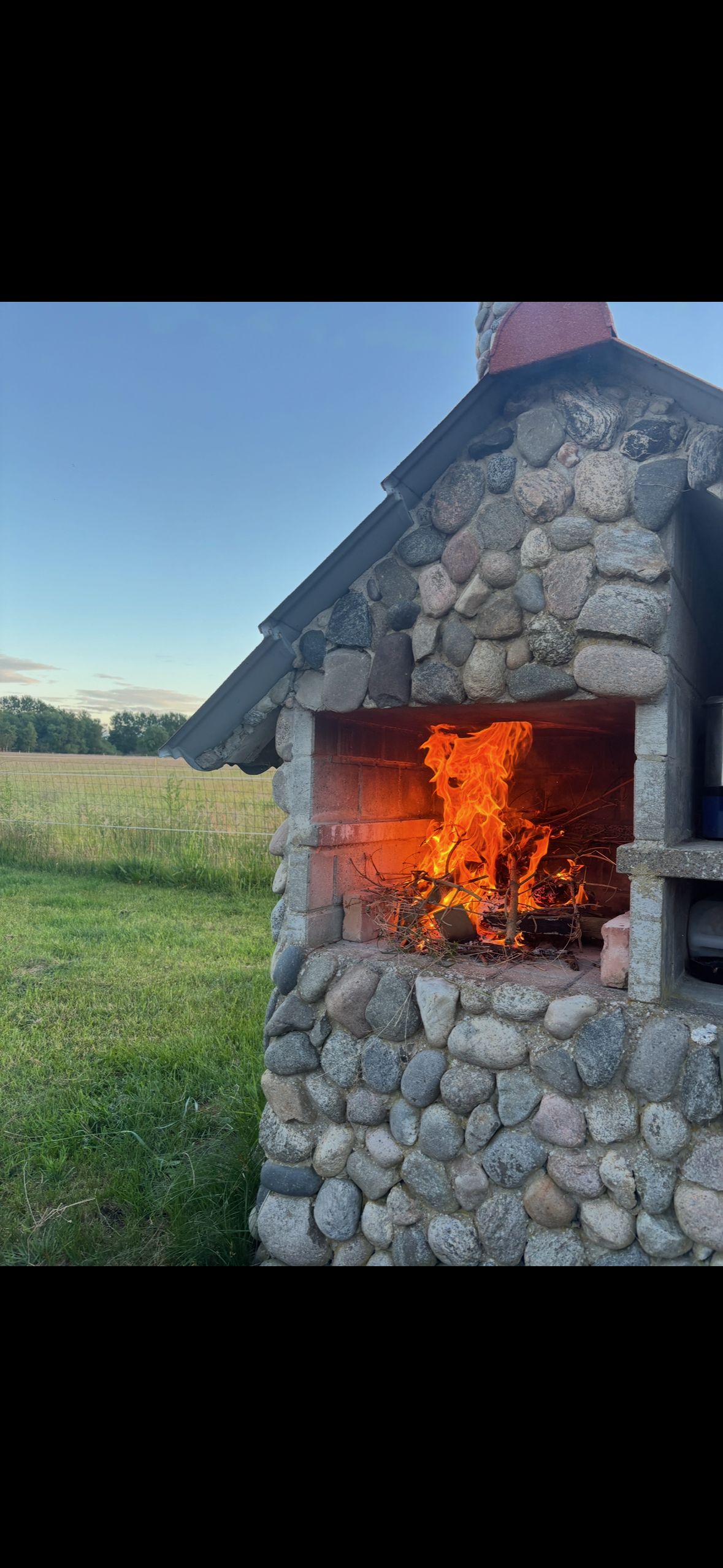 hyggelig hus på landet, pæn stand, dyr muligt.