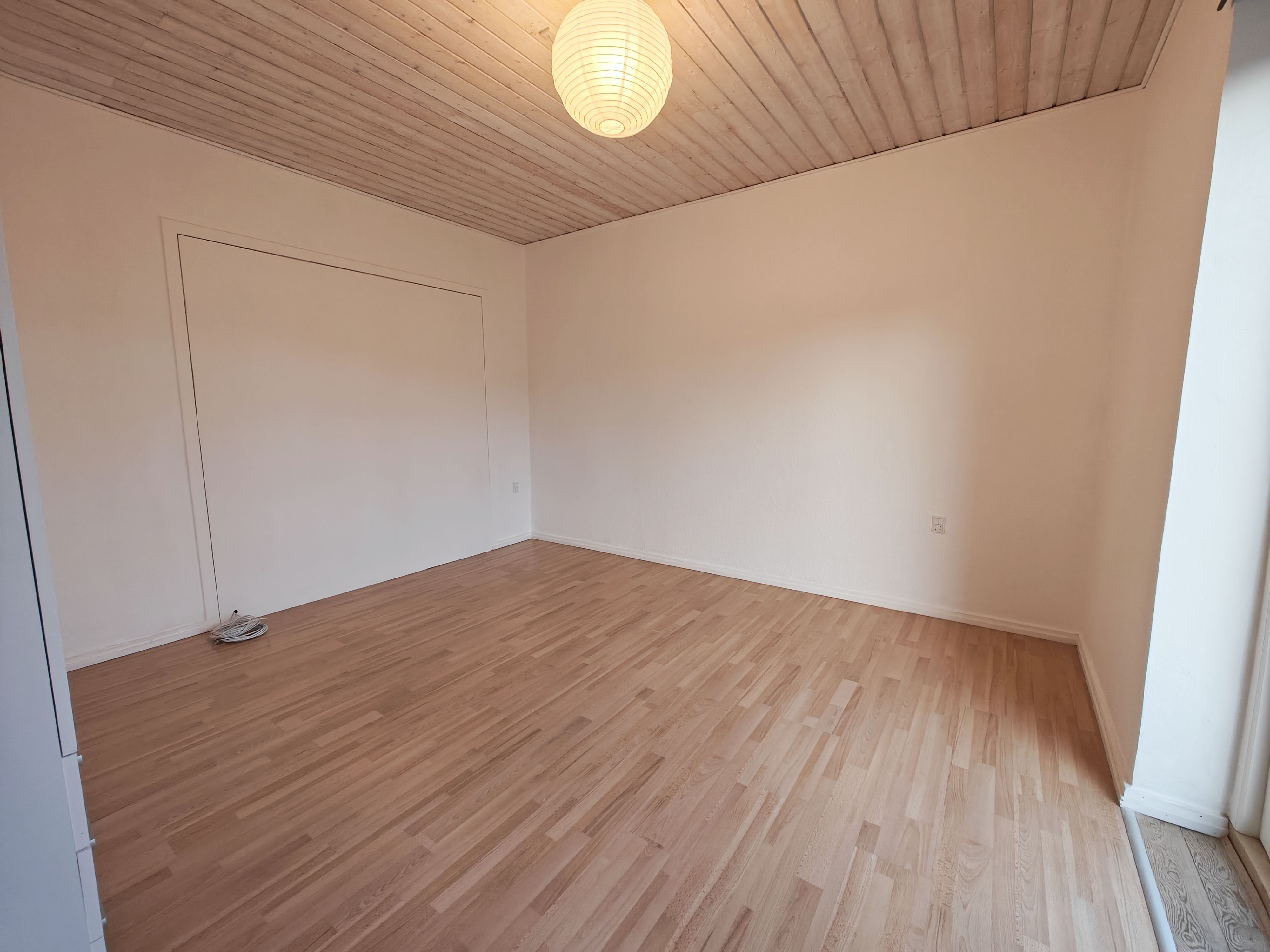 Værelse 15m2, 3800.- alt inkl. 