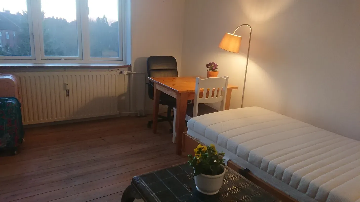 Room in a quiet and safe place. Near DTU.