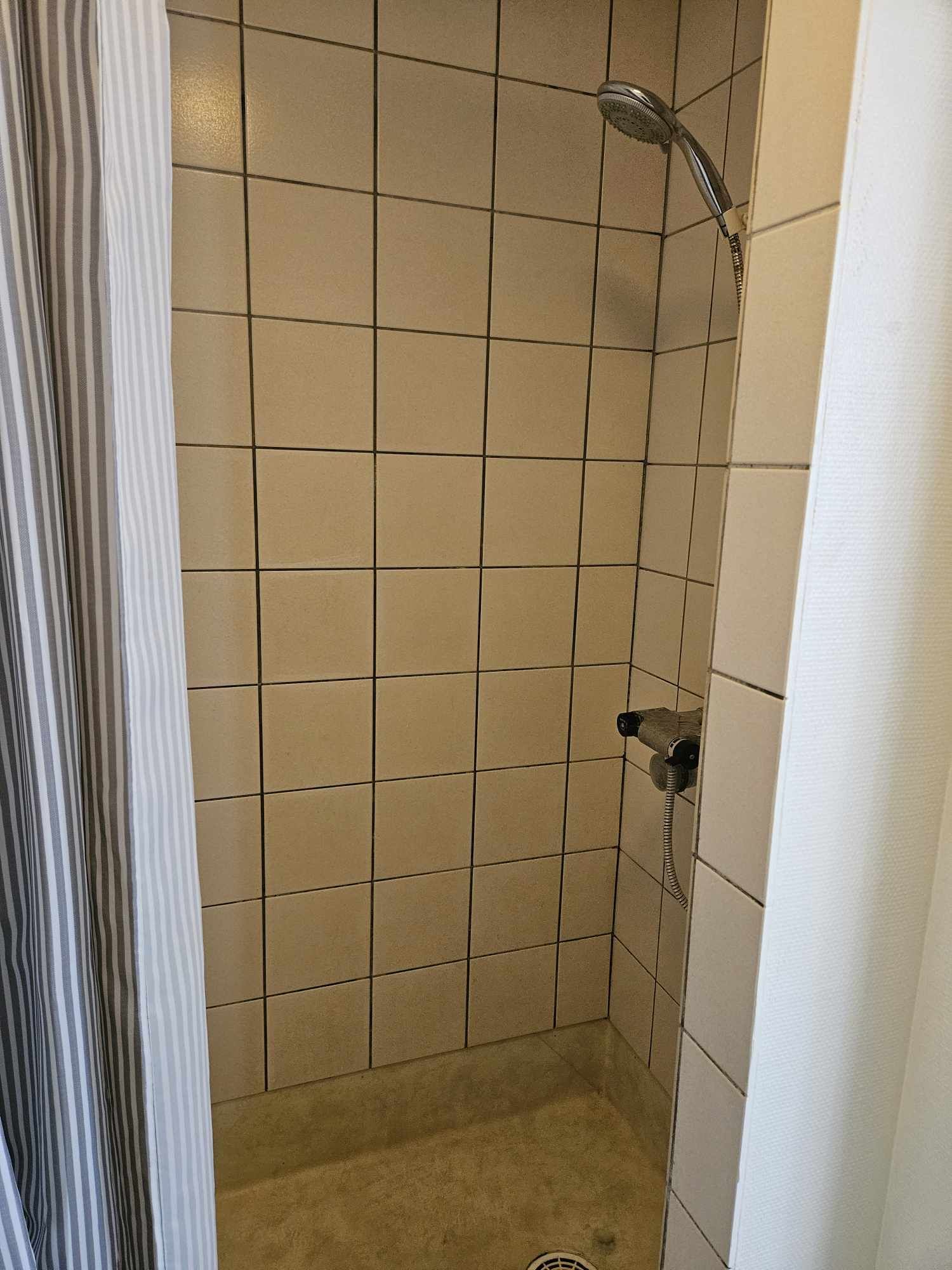 Lys og rummelig 3-værelses lejlighed på 85 m² – tæt på Nyborg centrum