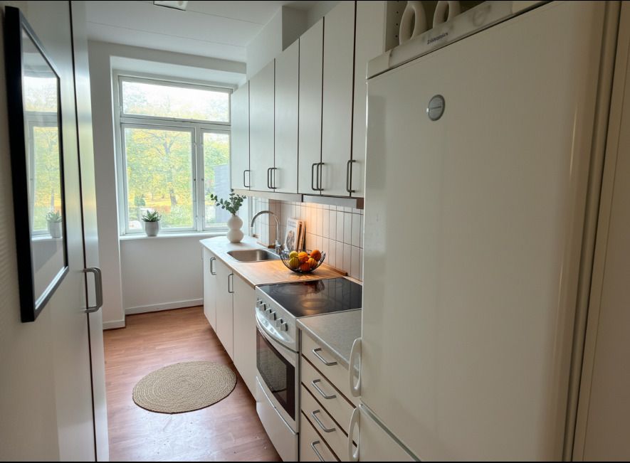 Stor og delevenlig 5-værelses lejlighed på Vesterbro
