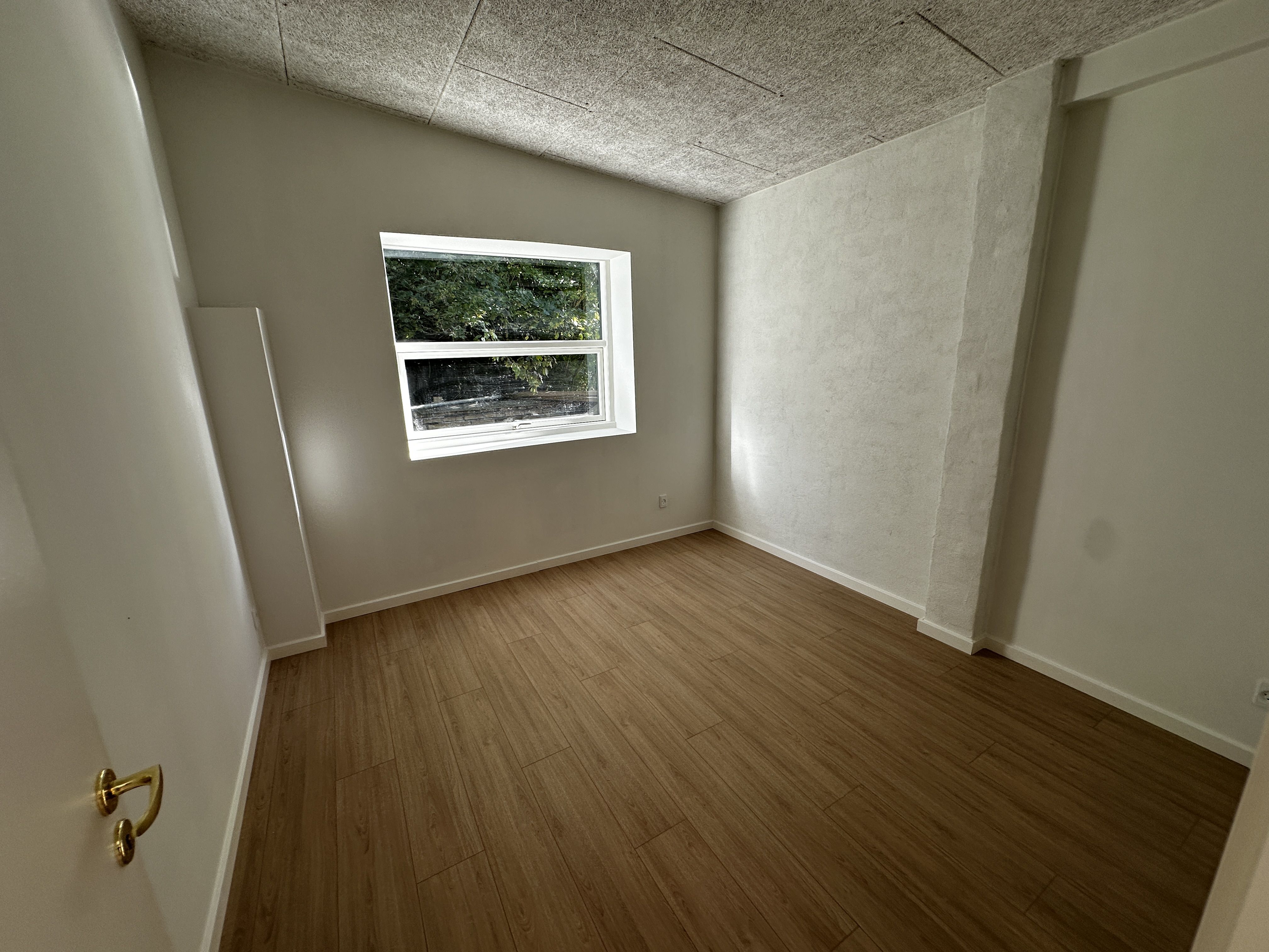 Flot nyistandsat hus med egen have og terrasse udlejes.