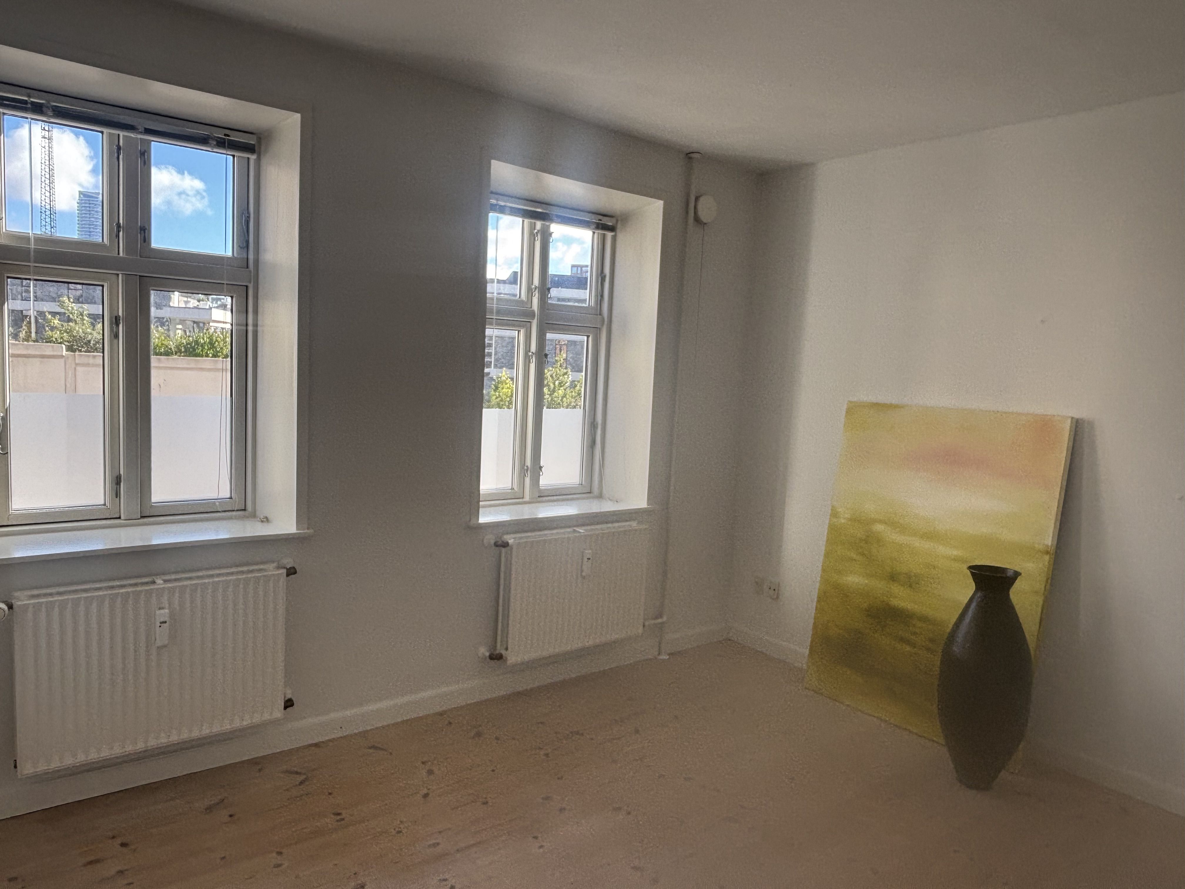 Aarhus C. Skøn 2-vær. med lille, solrig terrasse 