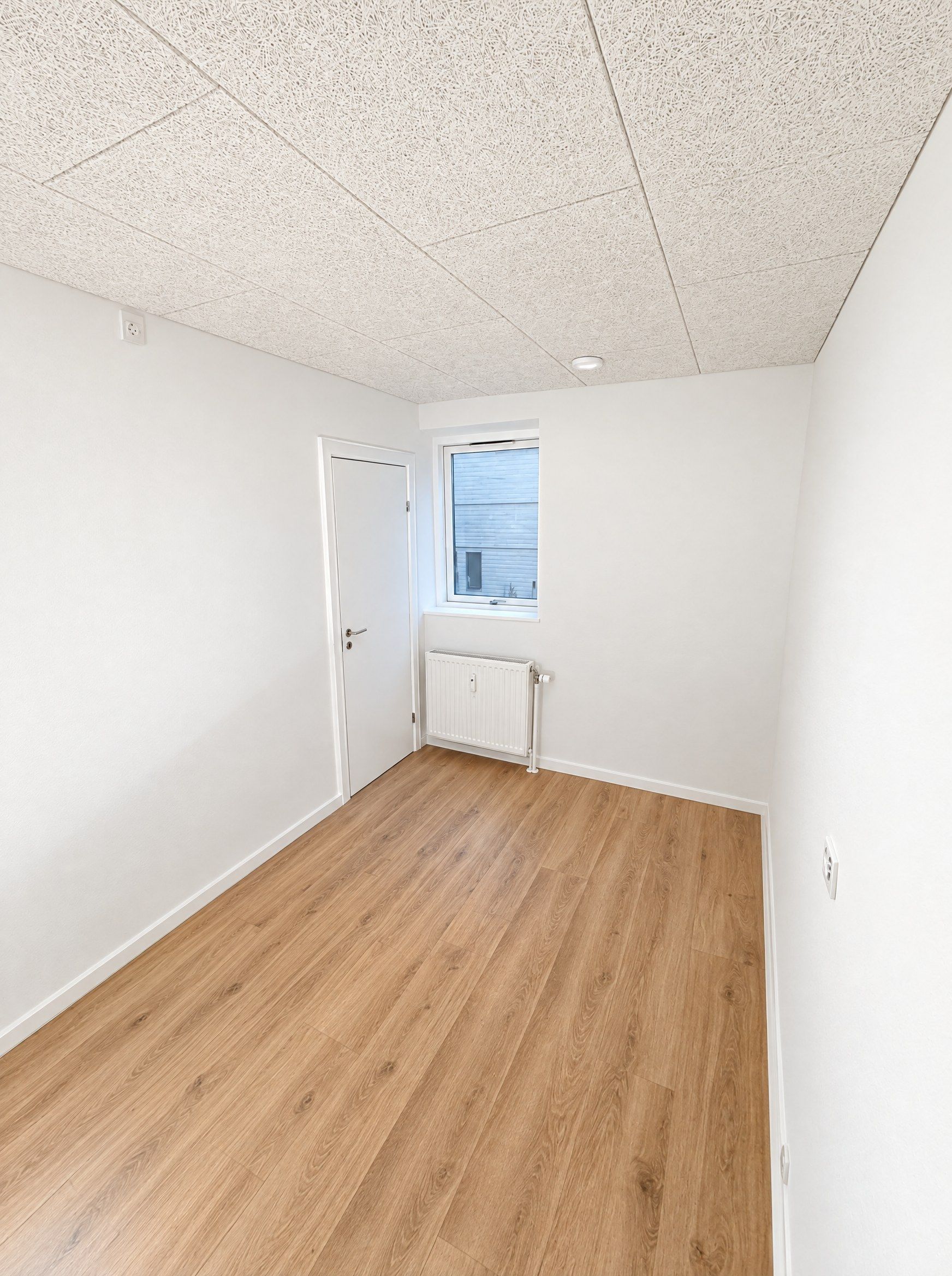 Nyistandsat 2-værelses lejlighed på 63 m² midt i Rønde