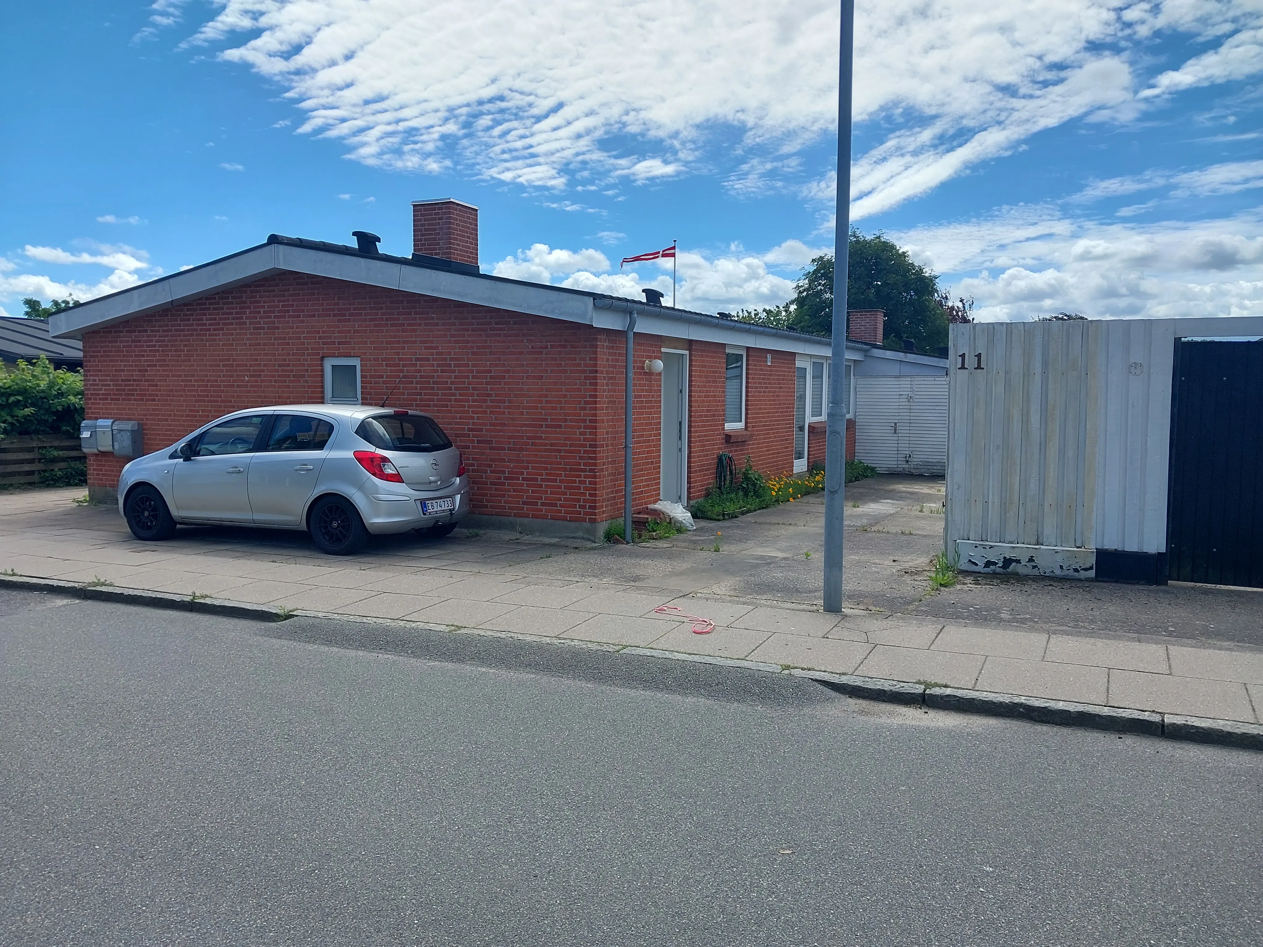 Dejligt rækkehus beliggende i Bangsbostrand området i Frederikshavn.