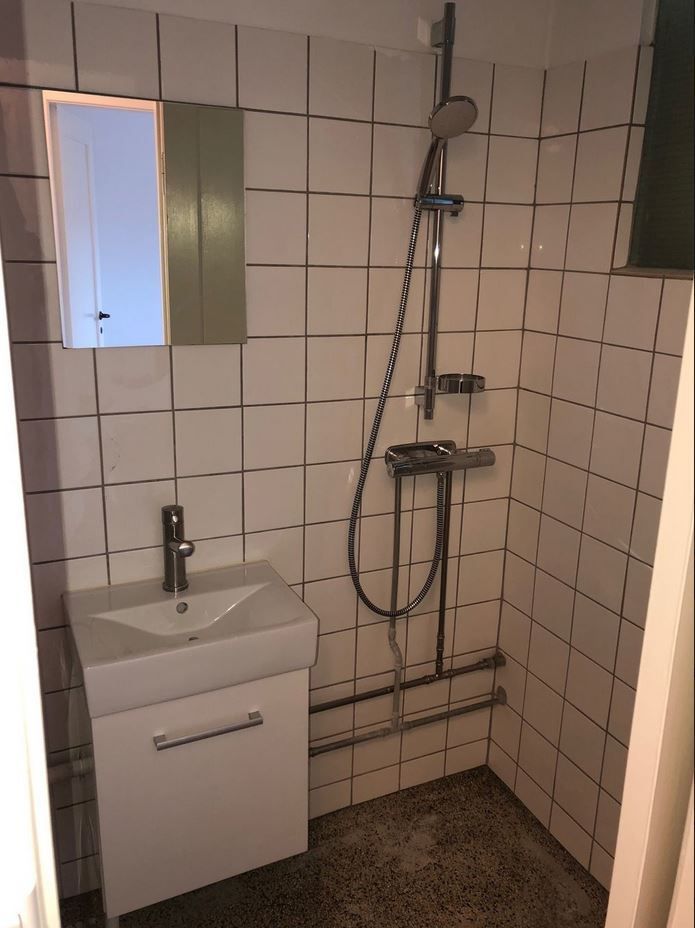 Big and Lovely 2-room apartment