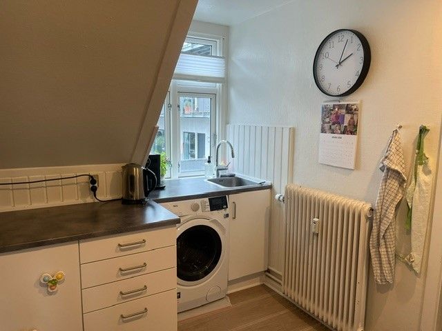 Dejlig lille lejlighed i centrum og tæt på banen