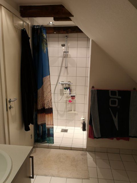 Hyggelig 3 værelses Lejlighed.
