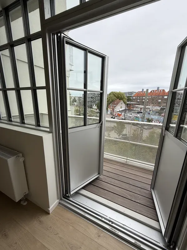 Lys lejlighed på Nørrebro med stor altan!