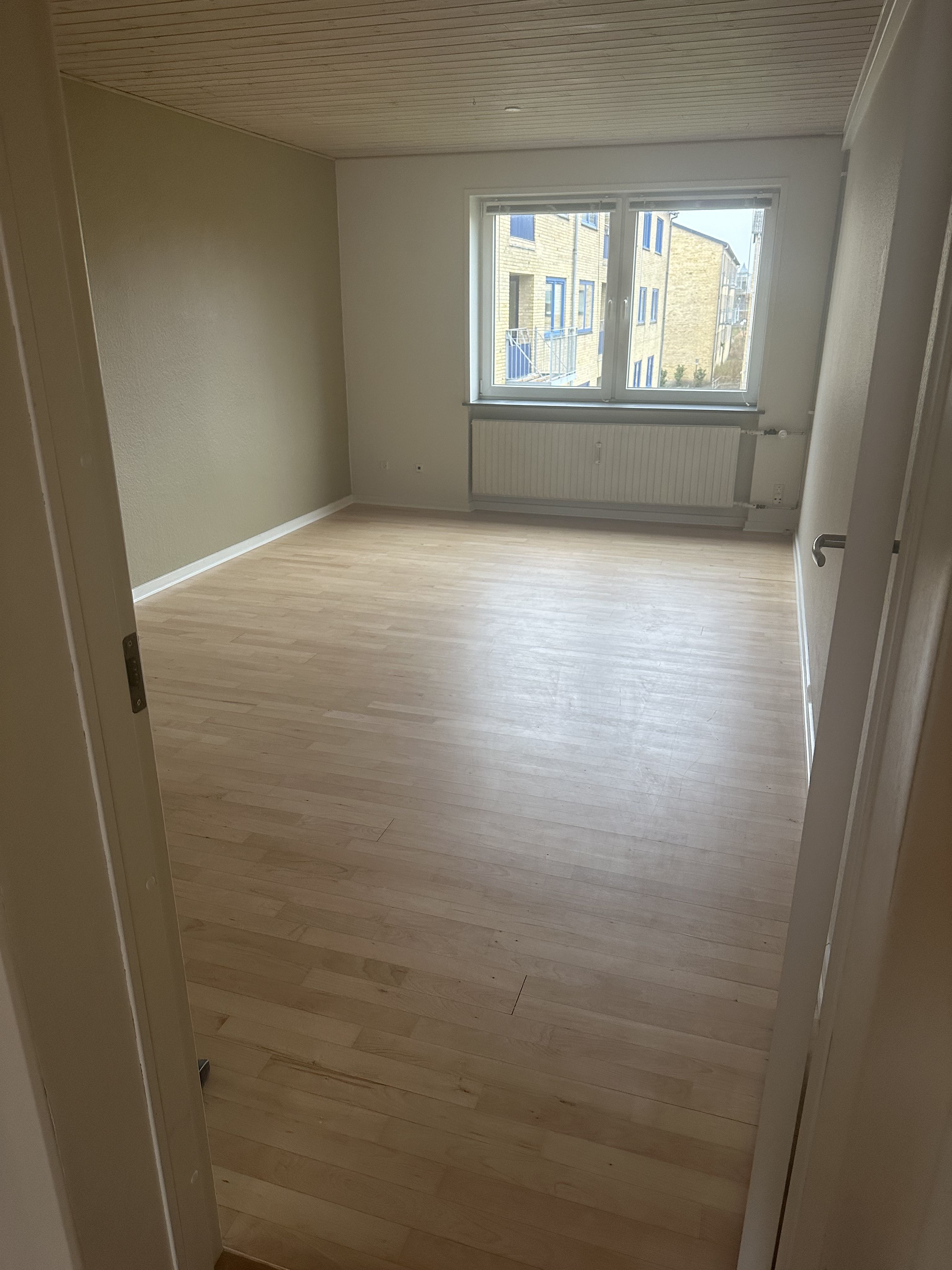 54 kvm lejlighed udlejes snarest