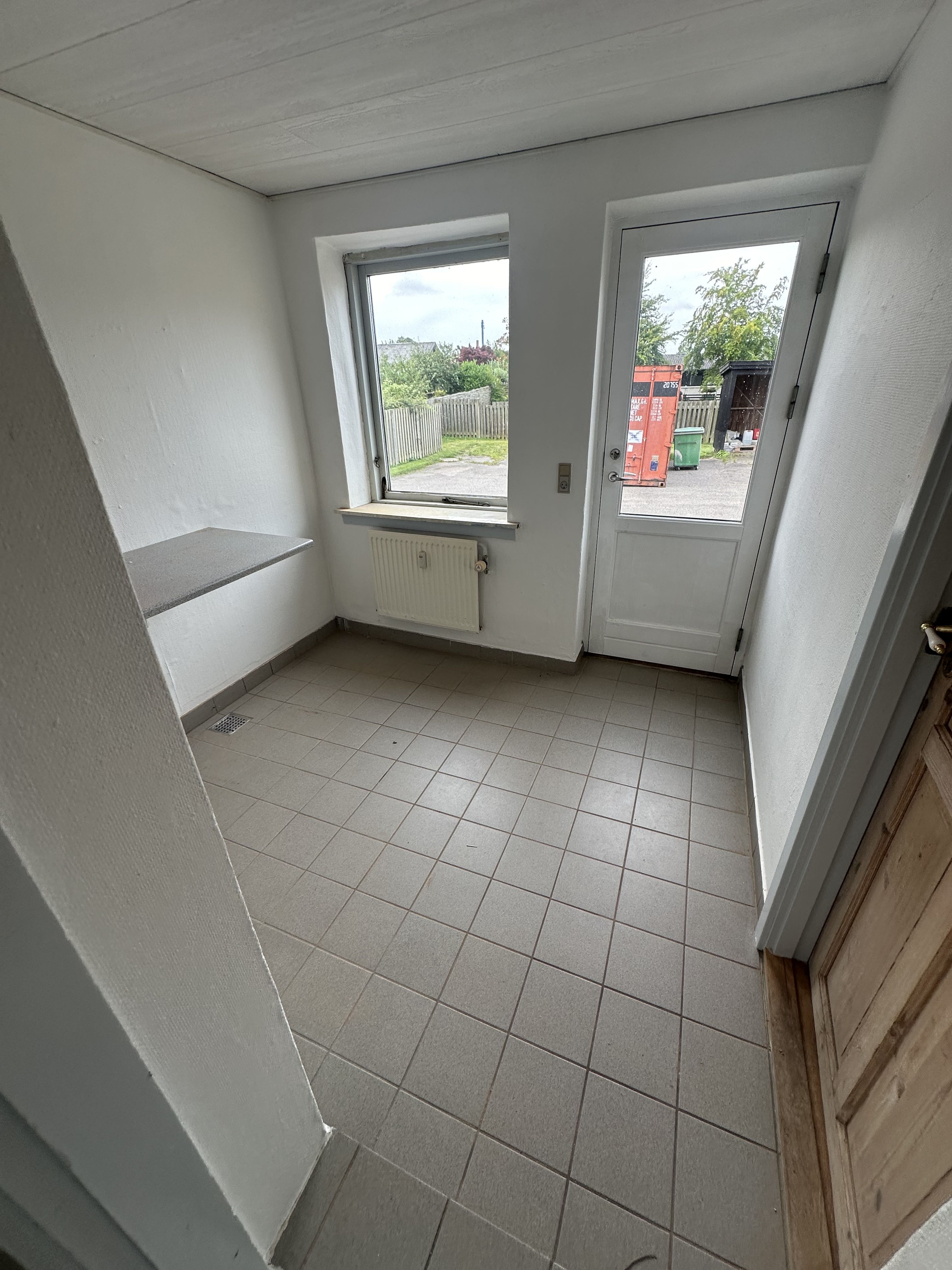 Stor 2 værelses i Højby