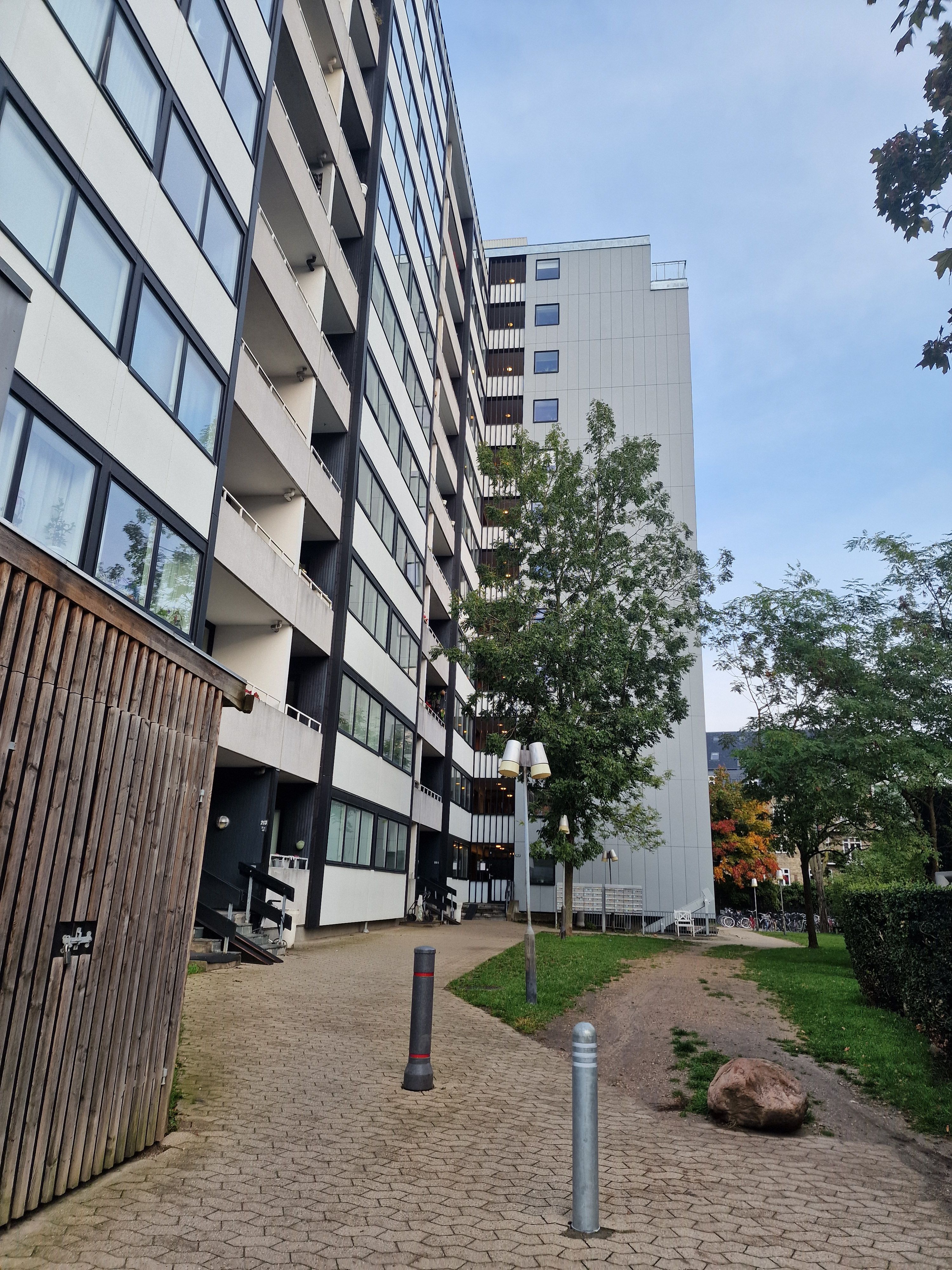 Modern and bright apartment with big balcony for rent in Østerbro from 1-NOV-2026