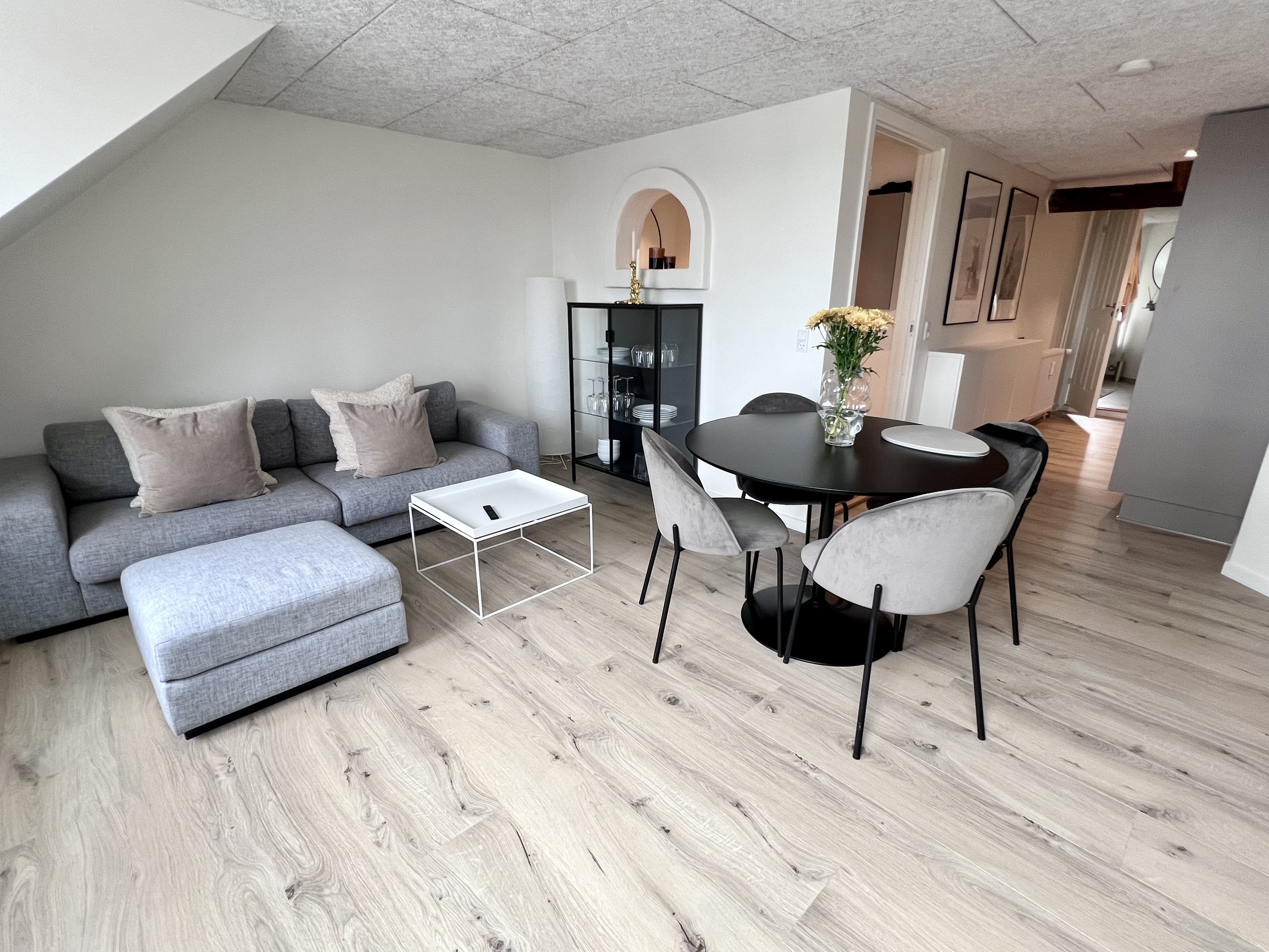 Super lækker “Penthouse” 3. vær. Lejlighed