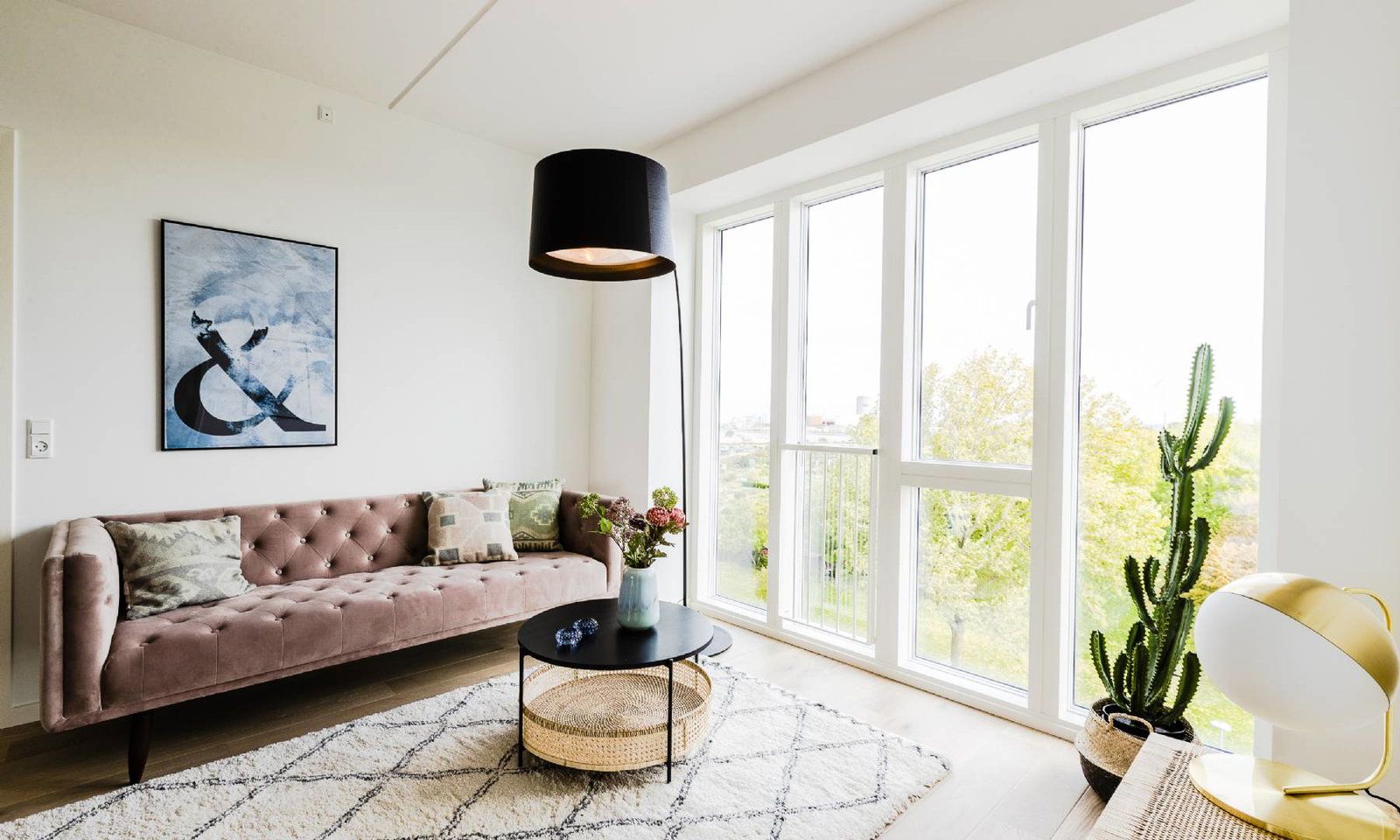 STRANDHAVERNE – med stranden i baghaven