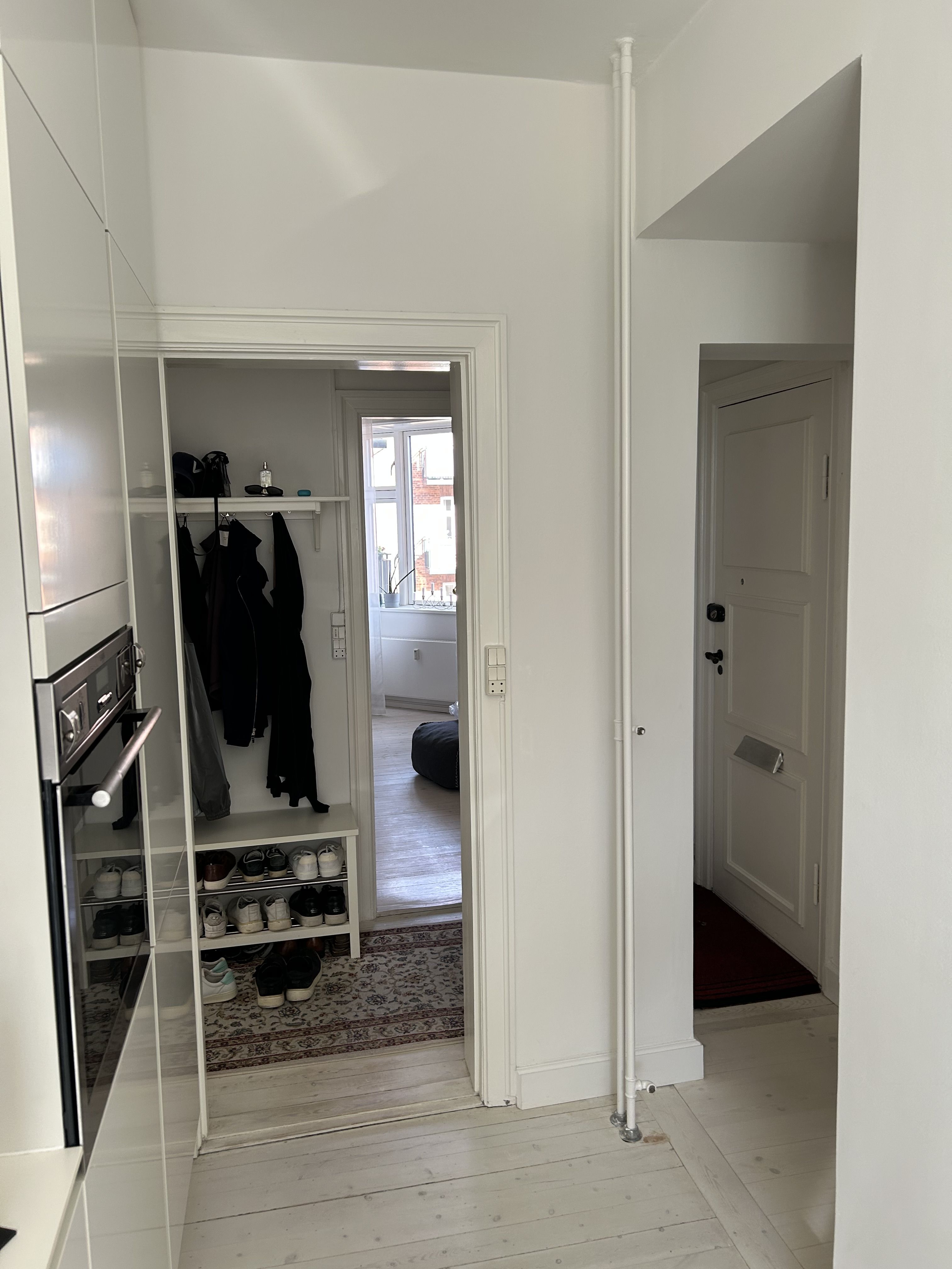136 m2 classic and spacious Frederiksberg apartment