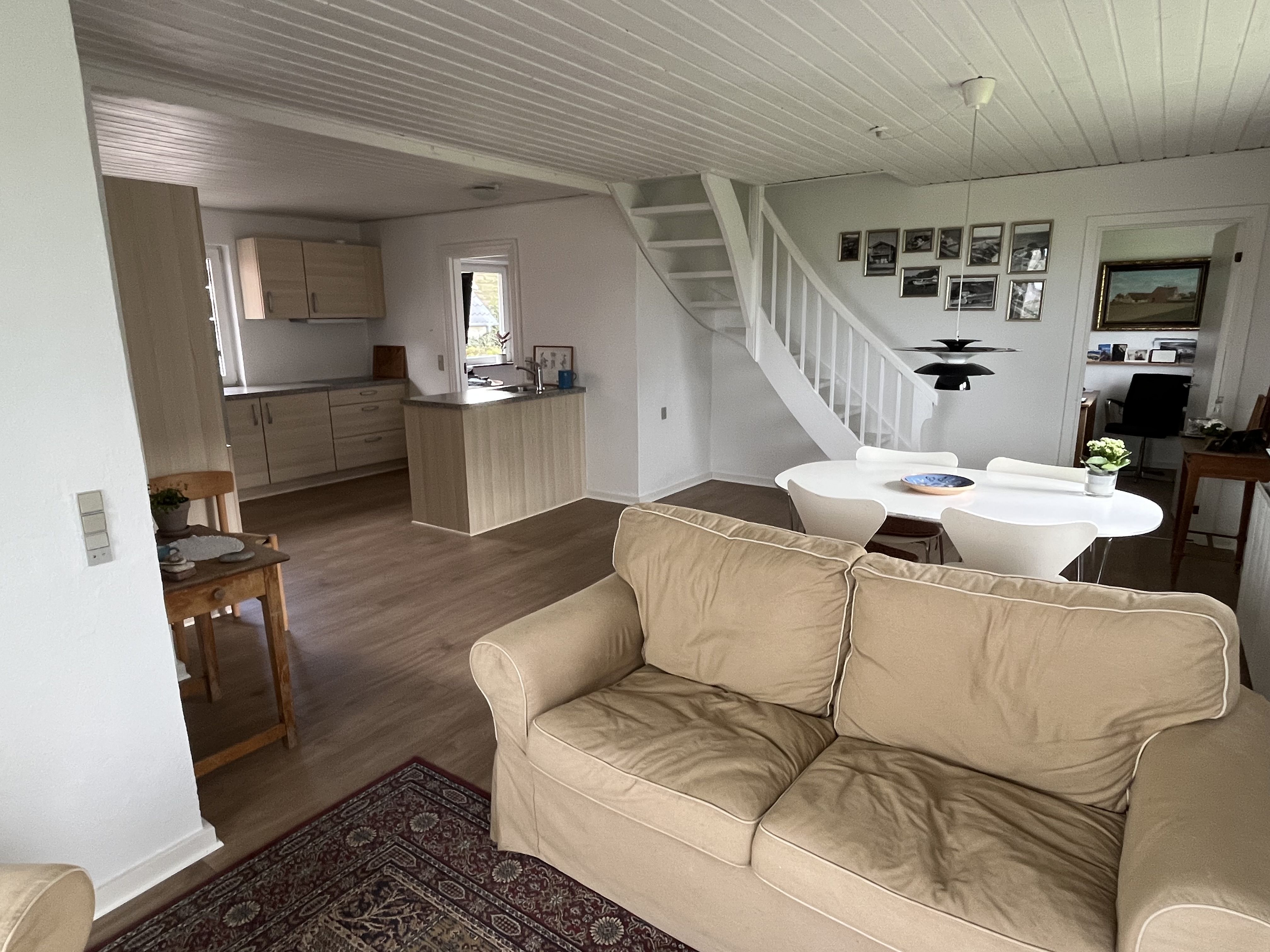 Hus 100 m fra Limfjorden med vandudsigt
