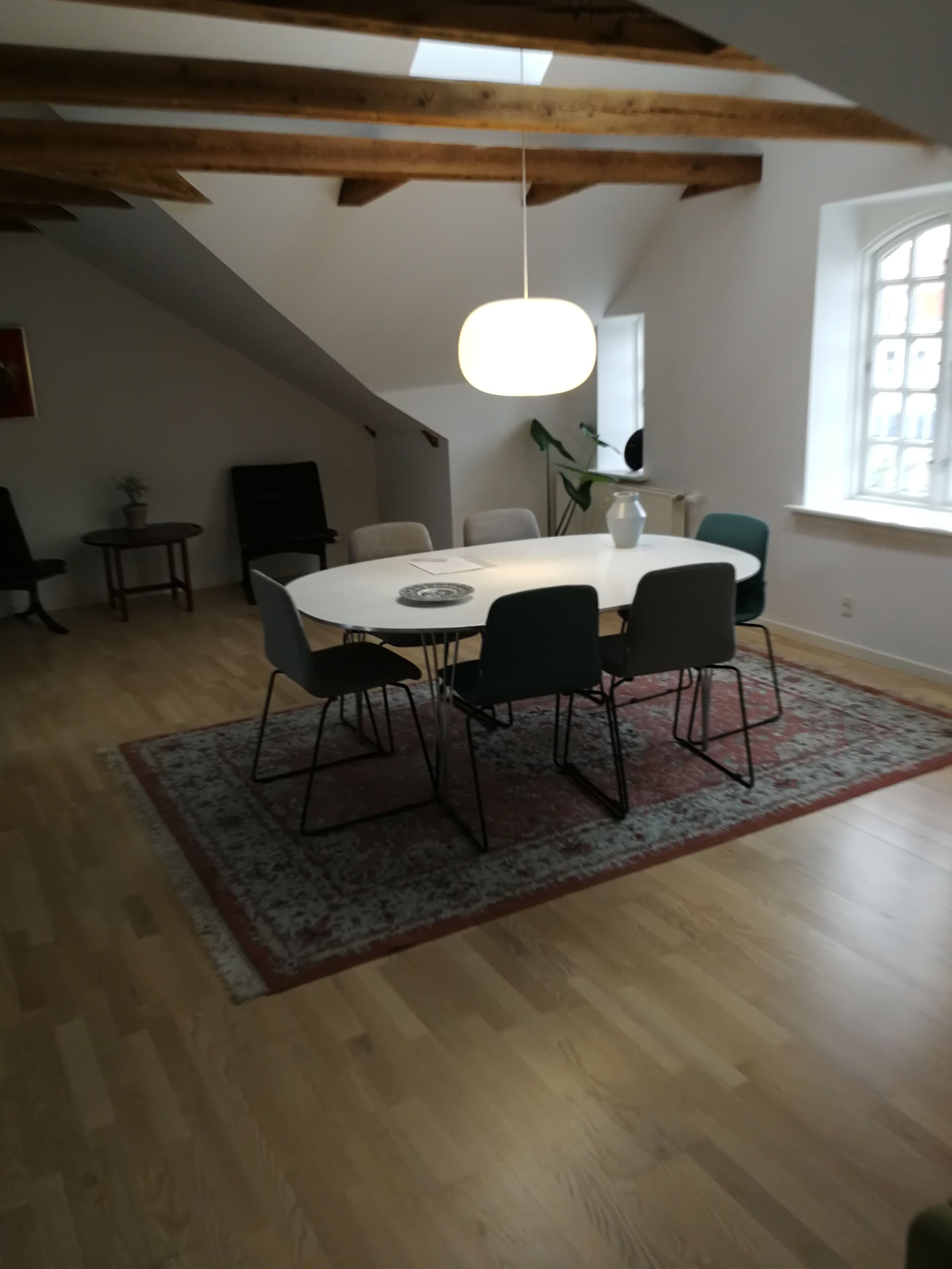 Østerågade, flot 3-vær. lejlighed/tagterrasse